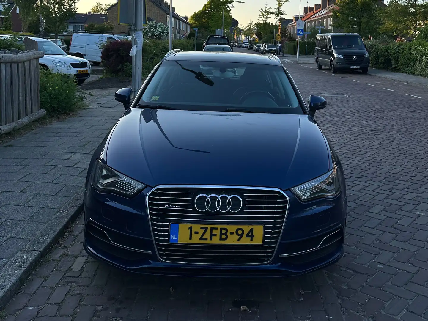 Audi A3 A3 1.4 Amb. PL+ Blauw - 1