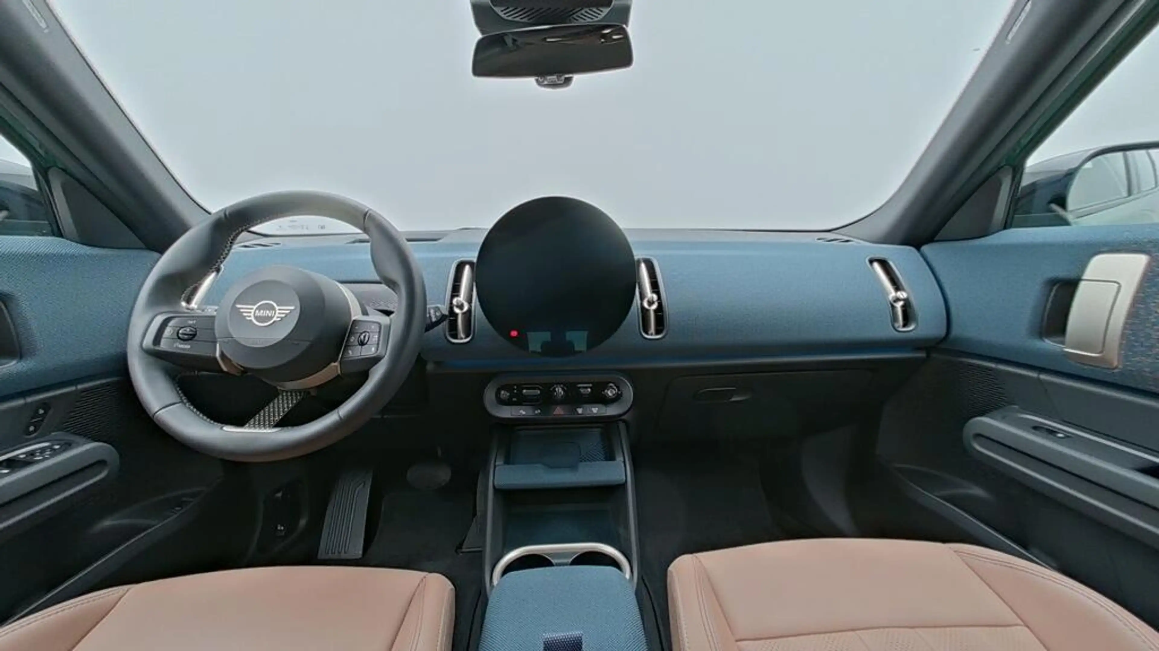 MINI Countryman C Favoured Trim — photo 14
