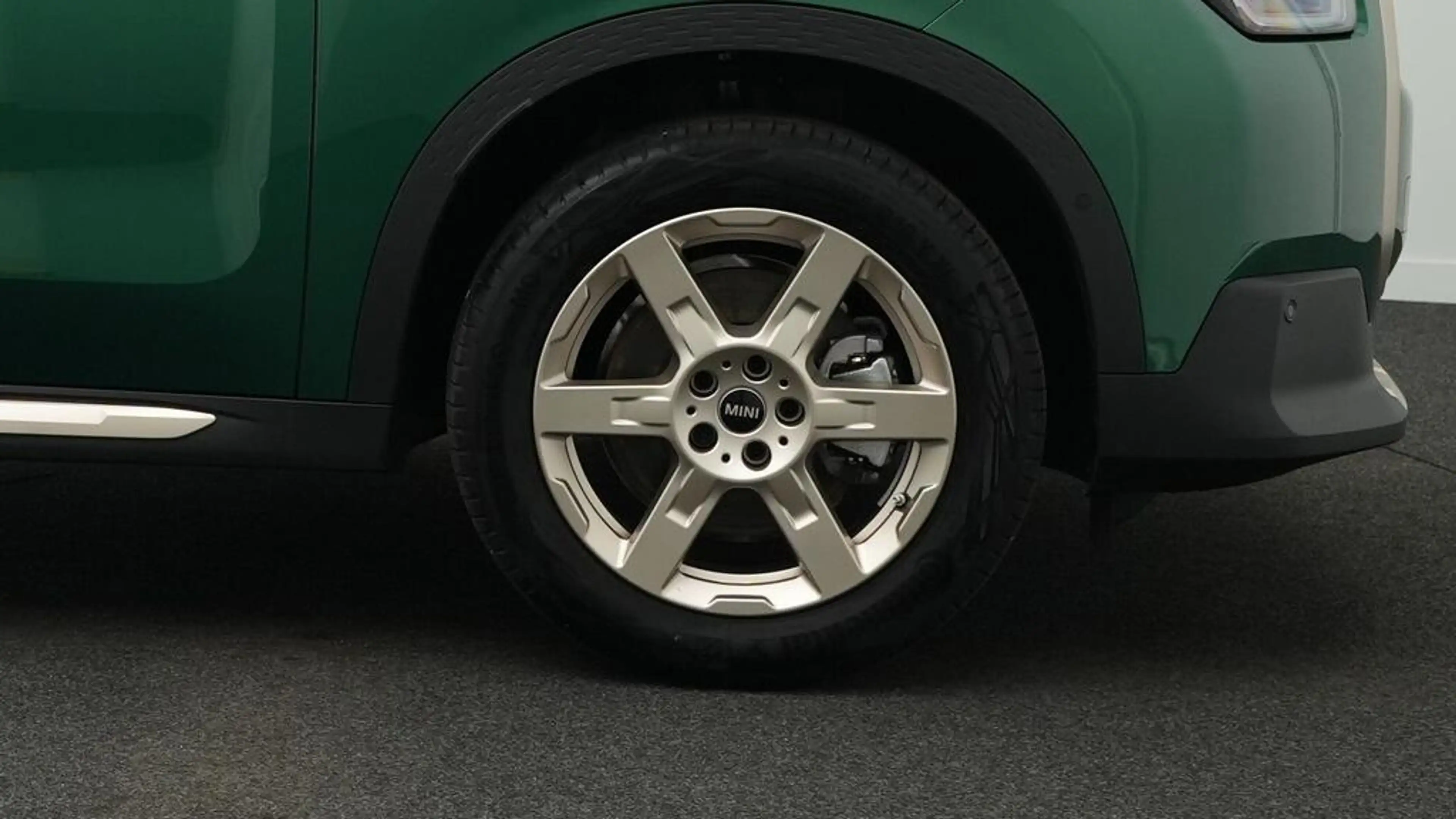 MINI Countryman C Favoured Trim — photo 10