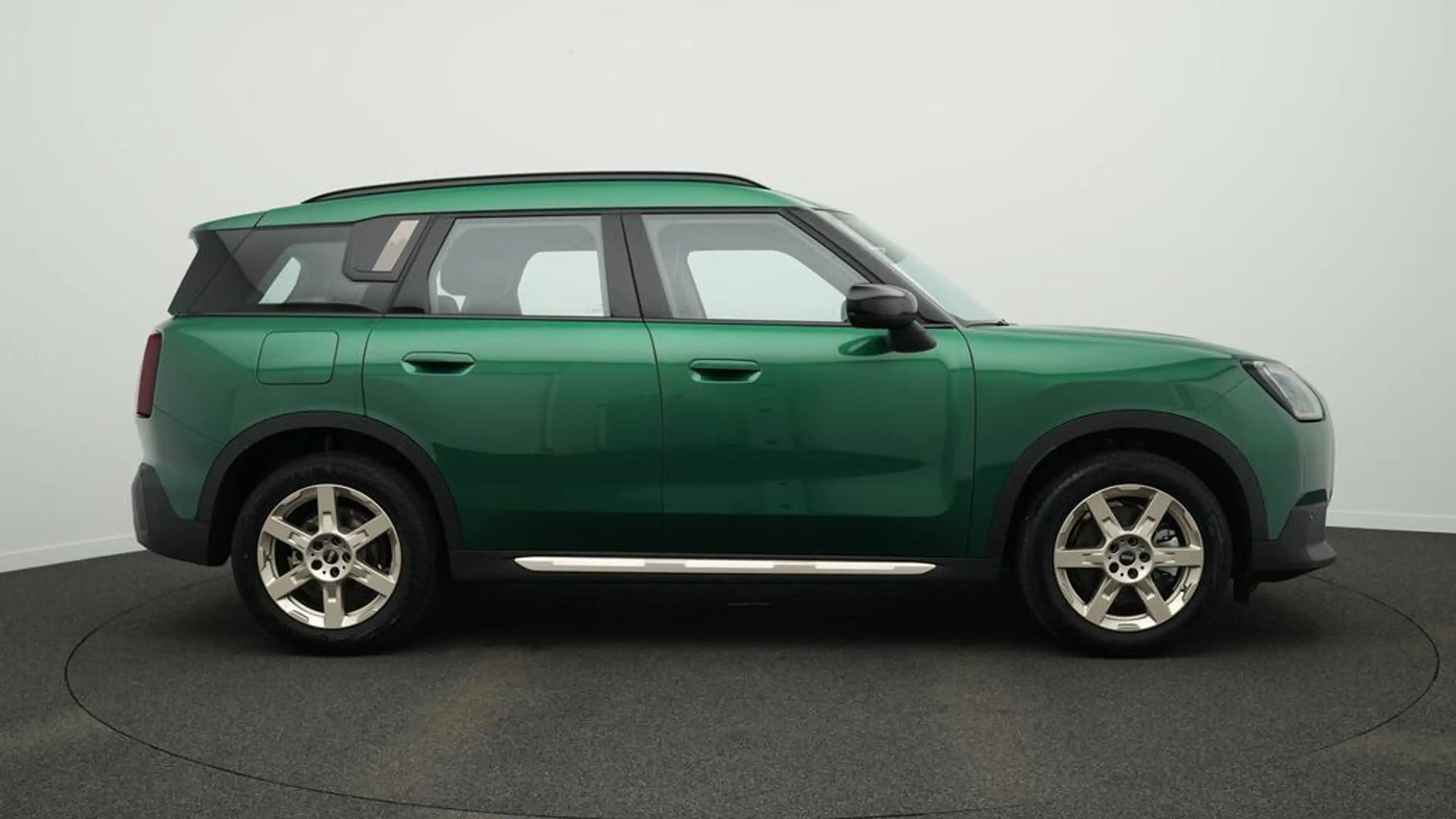 MINI Countryman C Favoured Trim — photo 2
