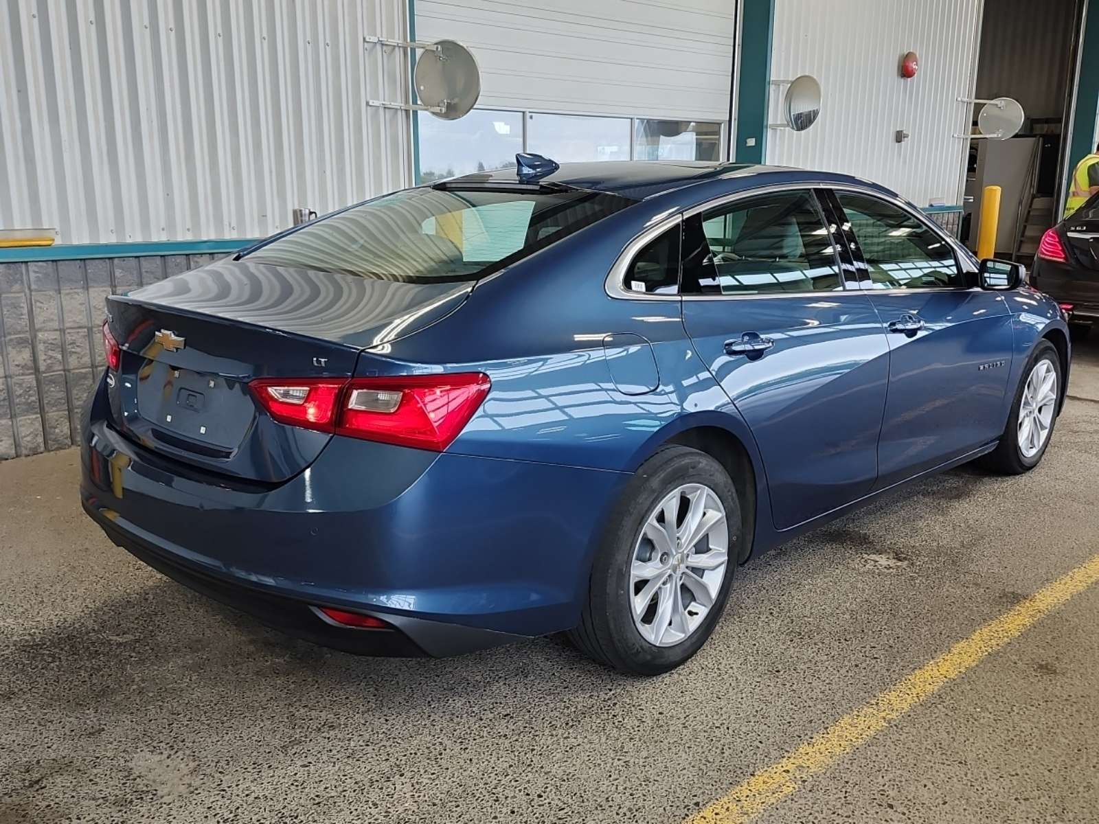 2025 Chevrolet Malibu 1LT ~SINGLE OWNER~NO ACCIDENTS~FACTORY WARRANTY~ — снимка 1