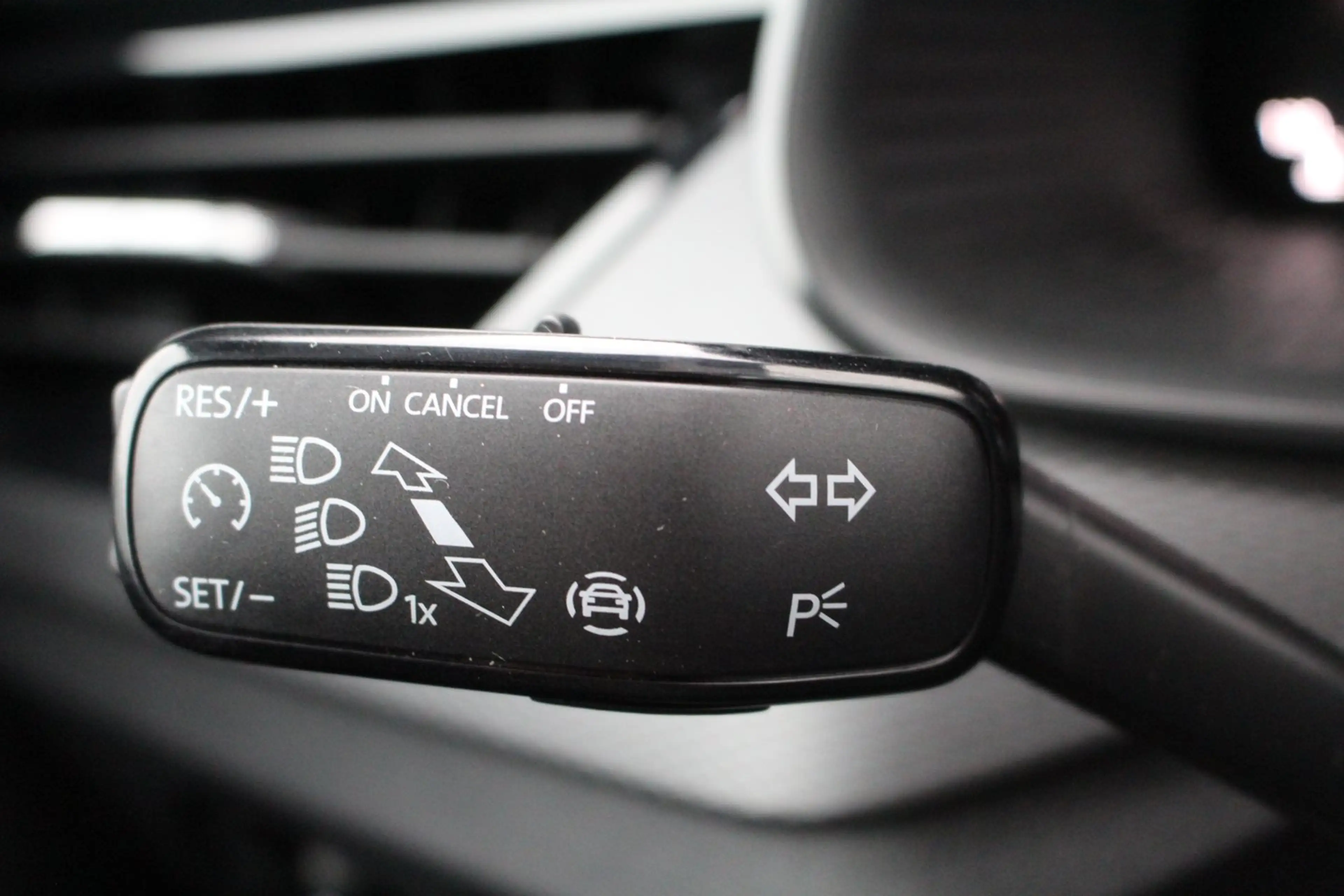 Skoda Kamiq Essence TSI — photo 15