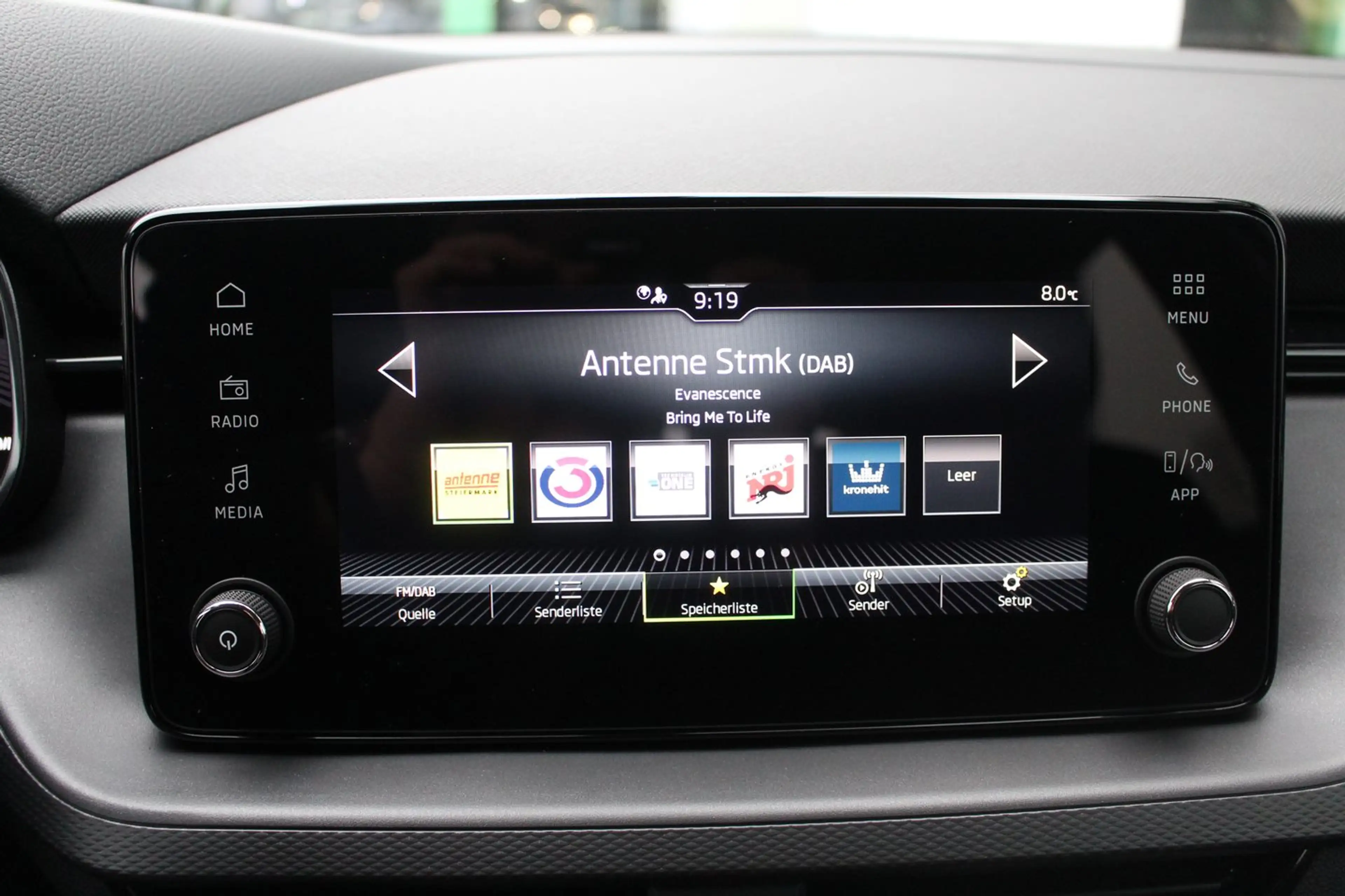 Skoda Kamiq Essence TSI — photo 13