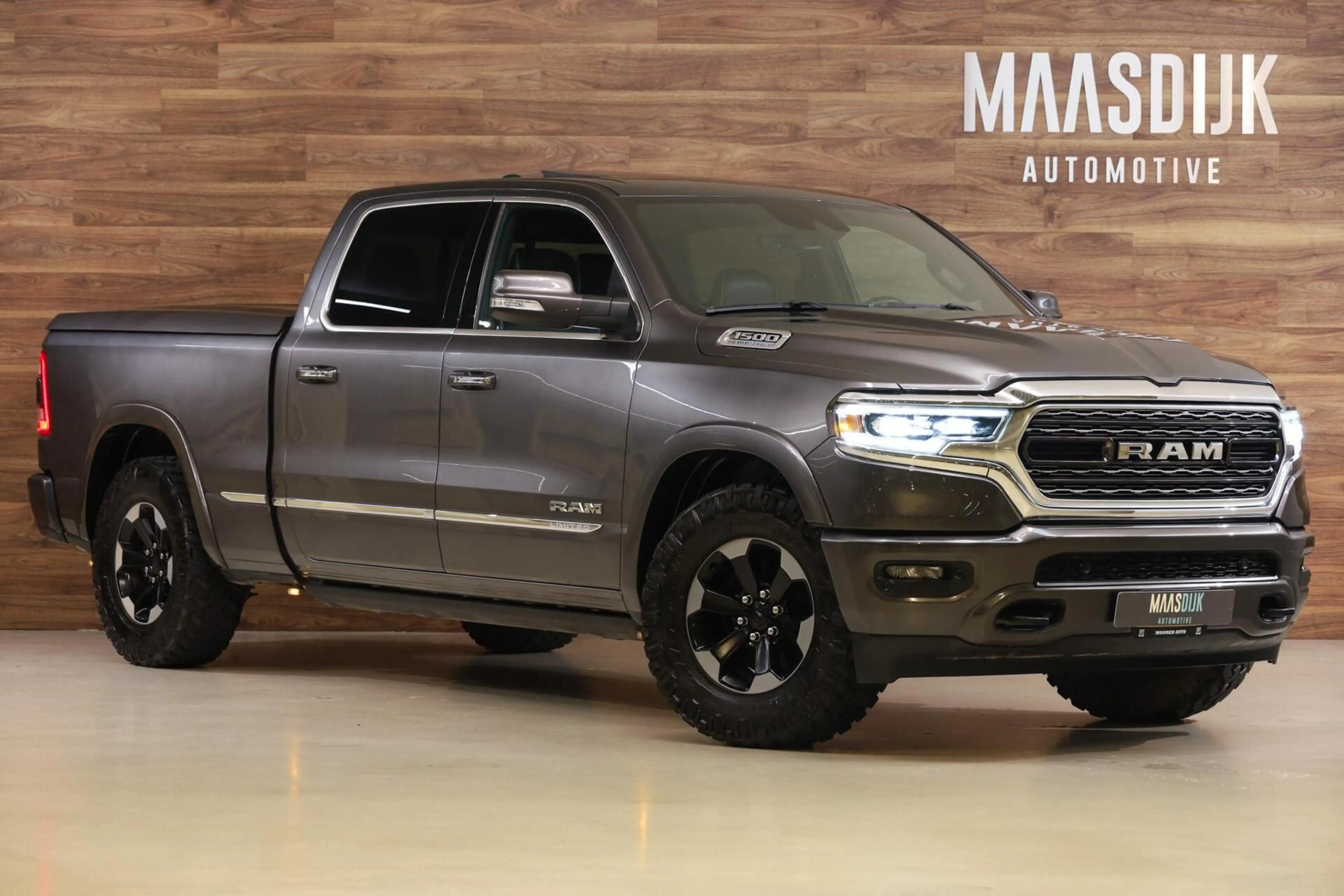 Dodge RAM 1500 4X4 5.7 V8 4x4 eTorque Limited|Pano|Ventilati — photo 5