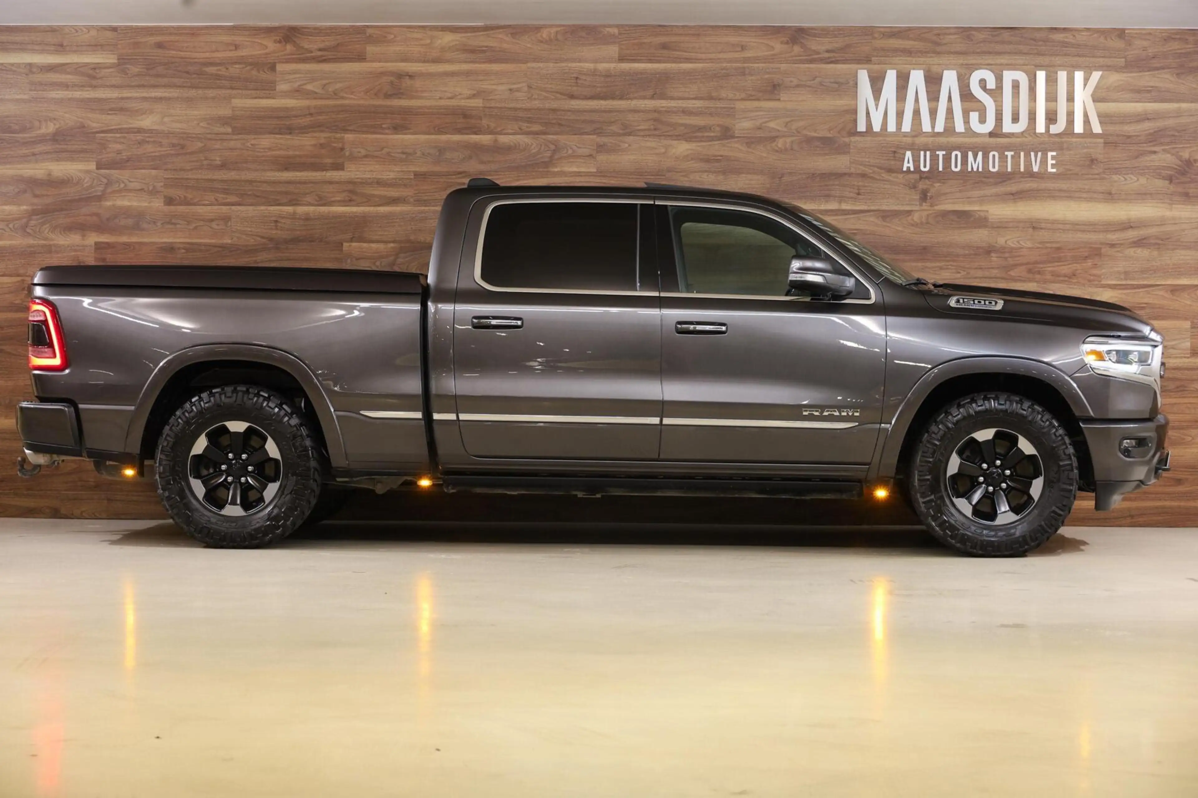 Dodge RAM 1500 4X4 5.7 V8 4x4 eTorque Limited|Pano|Ventilati — photo 6