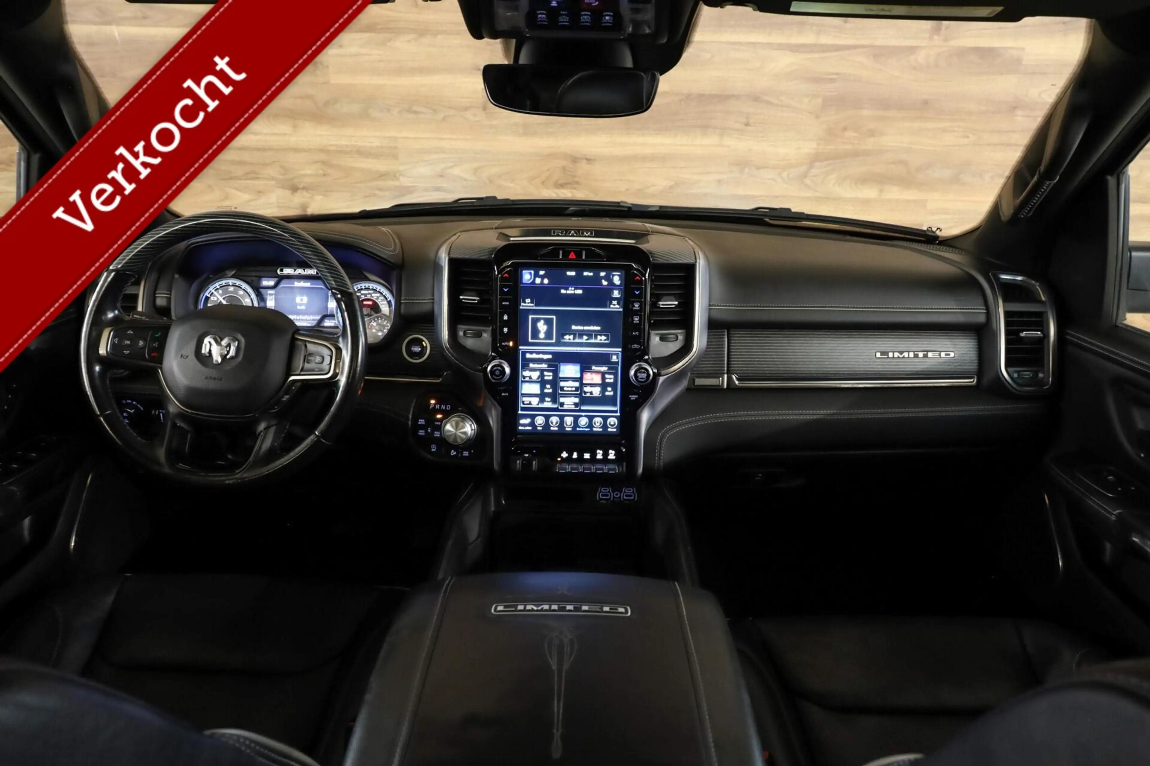Dodge RAM 1500 4X4 5.7 V8 4x4 eTorque Limited|Pano|Ventilati — photo 3