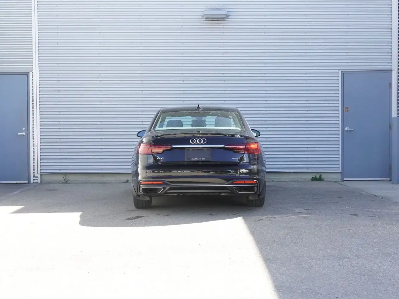 Audi A4 photo Audi A4