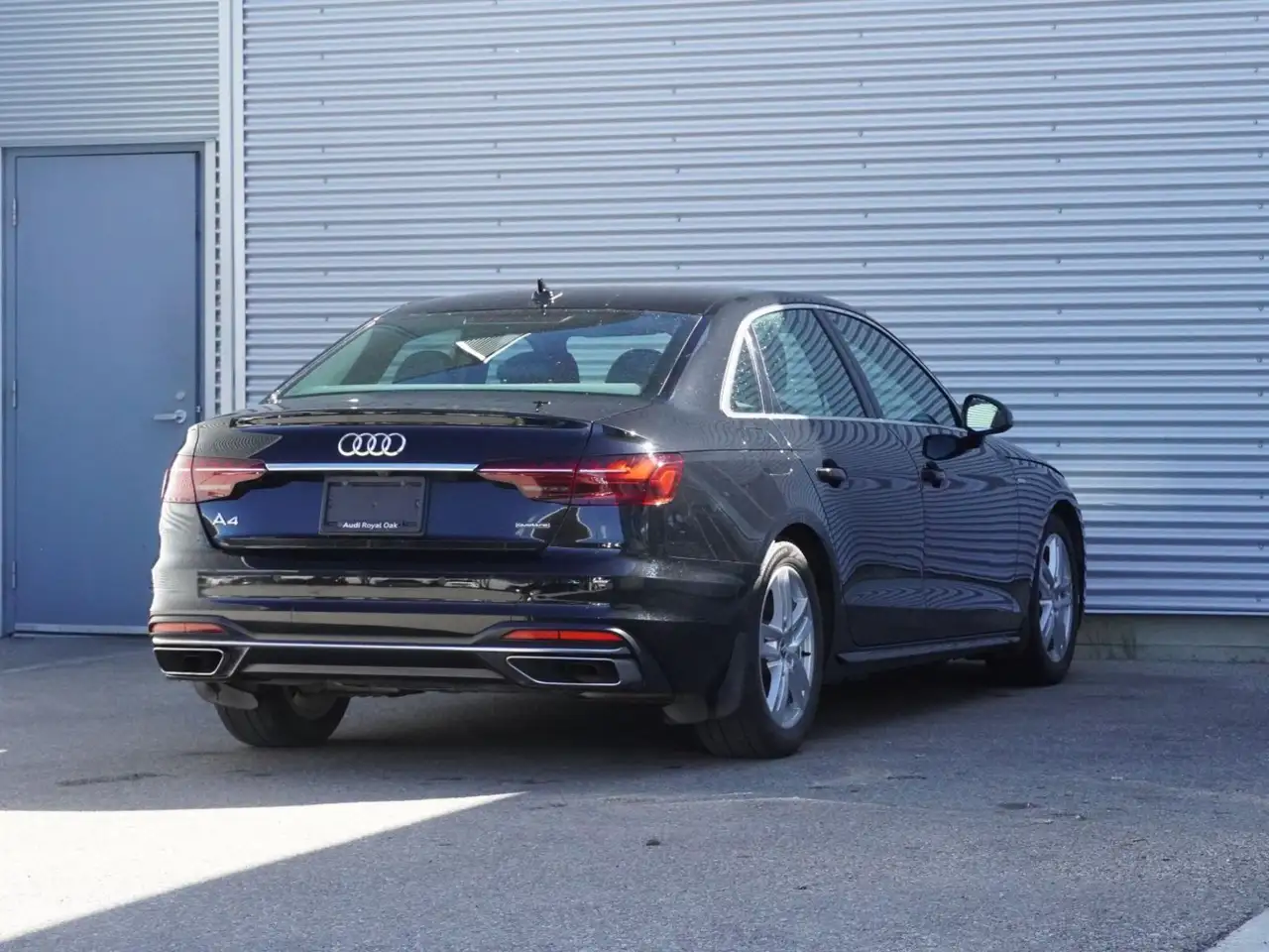 Audi A4 photo Audi A4