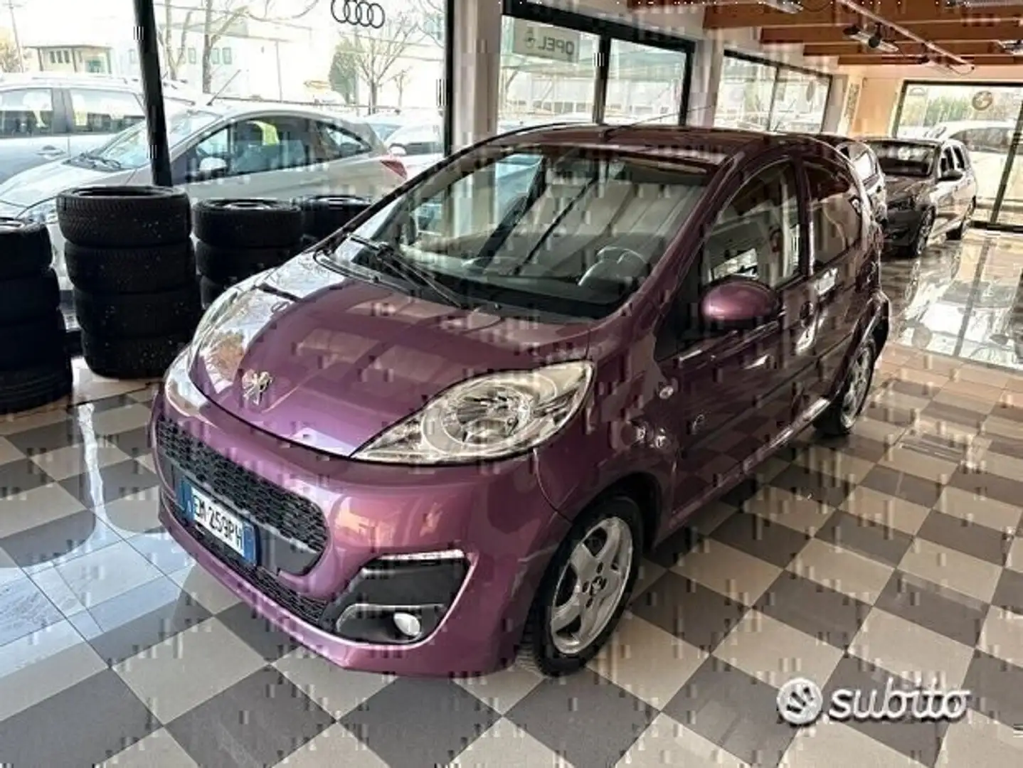Peugeot 107 Peugeot 107 1.0 Benzina Neopatentati Noir - 1