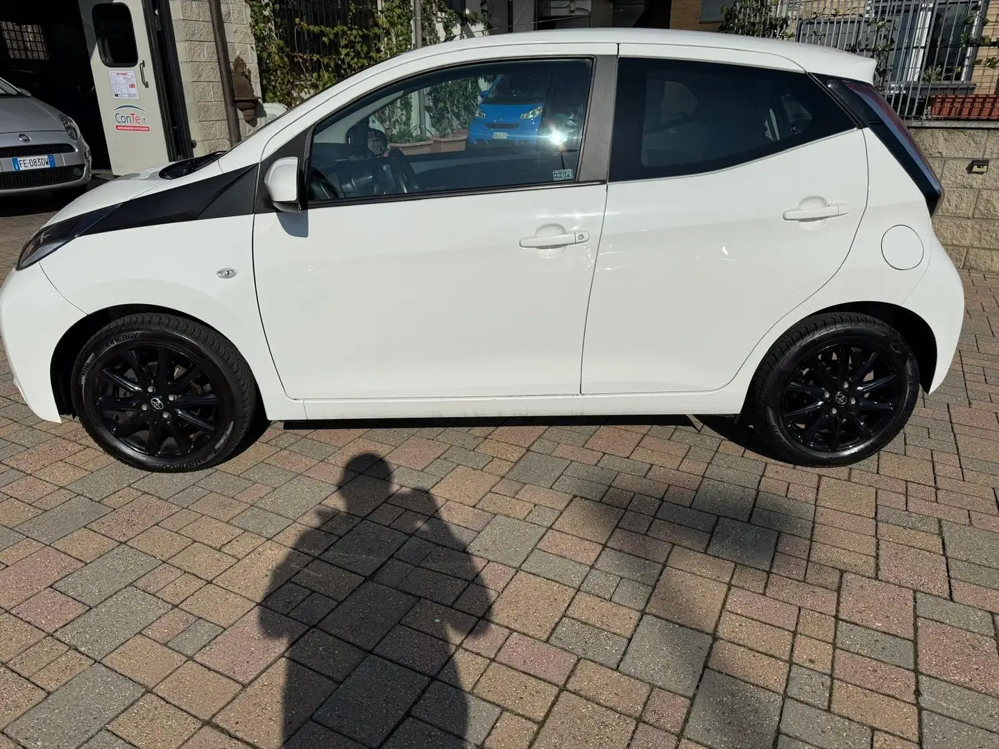 Toyota Aygo Aygo 5p 1.0 x-cool my15 Bianco - 2