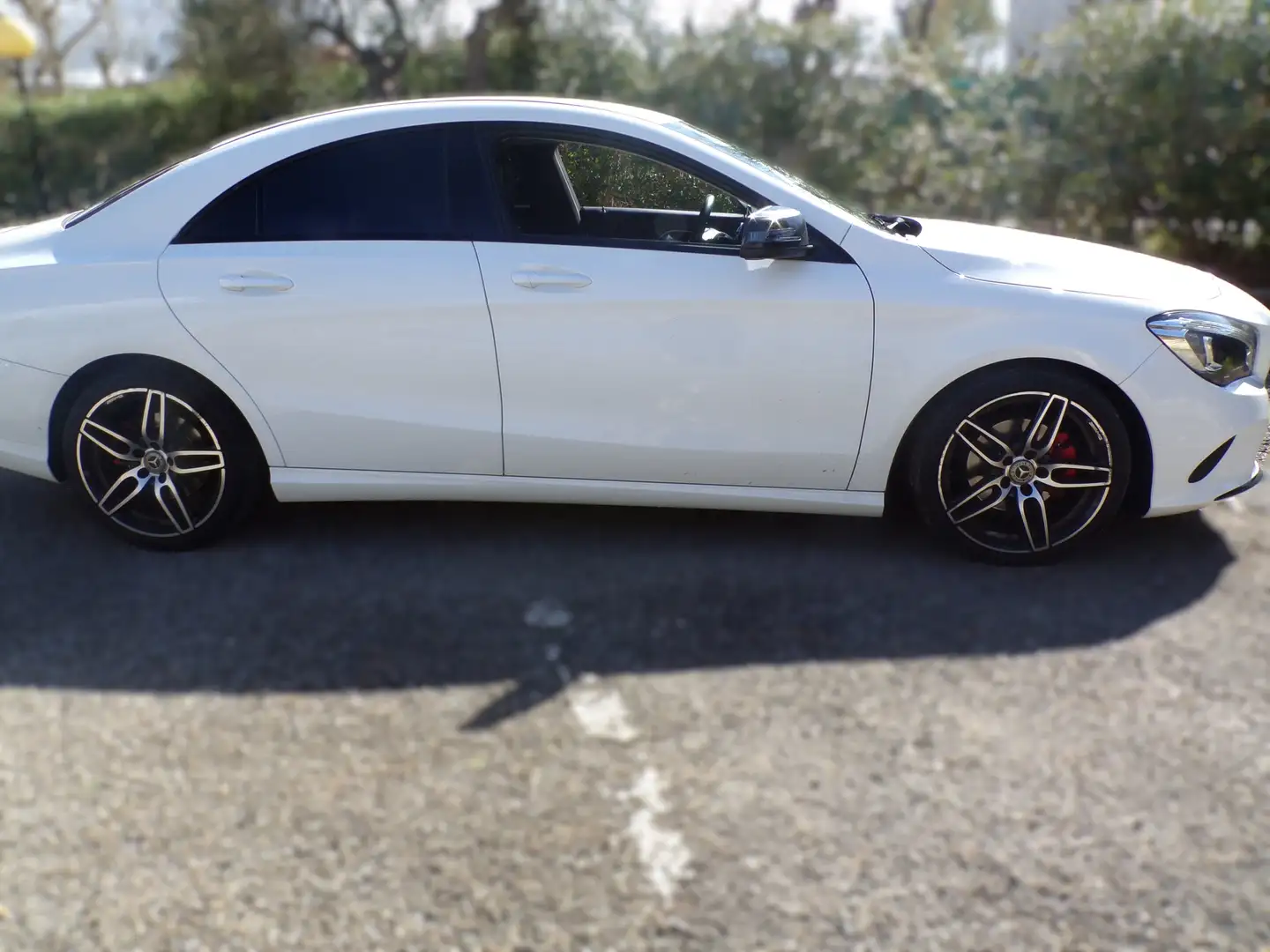 Mercedes-Benz CLA 180 CLA - C117 d Sport auto FL Alb - 1