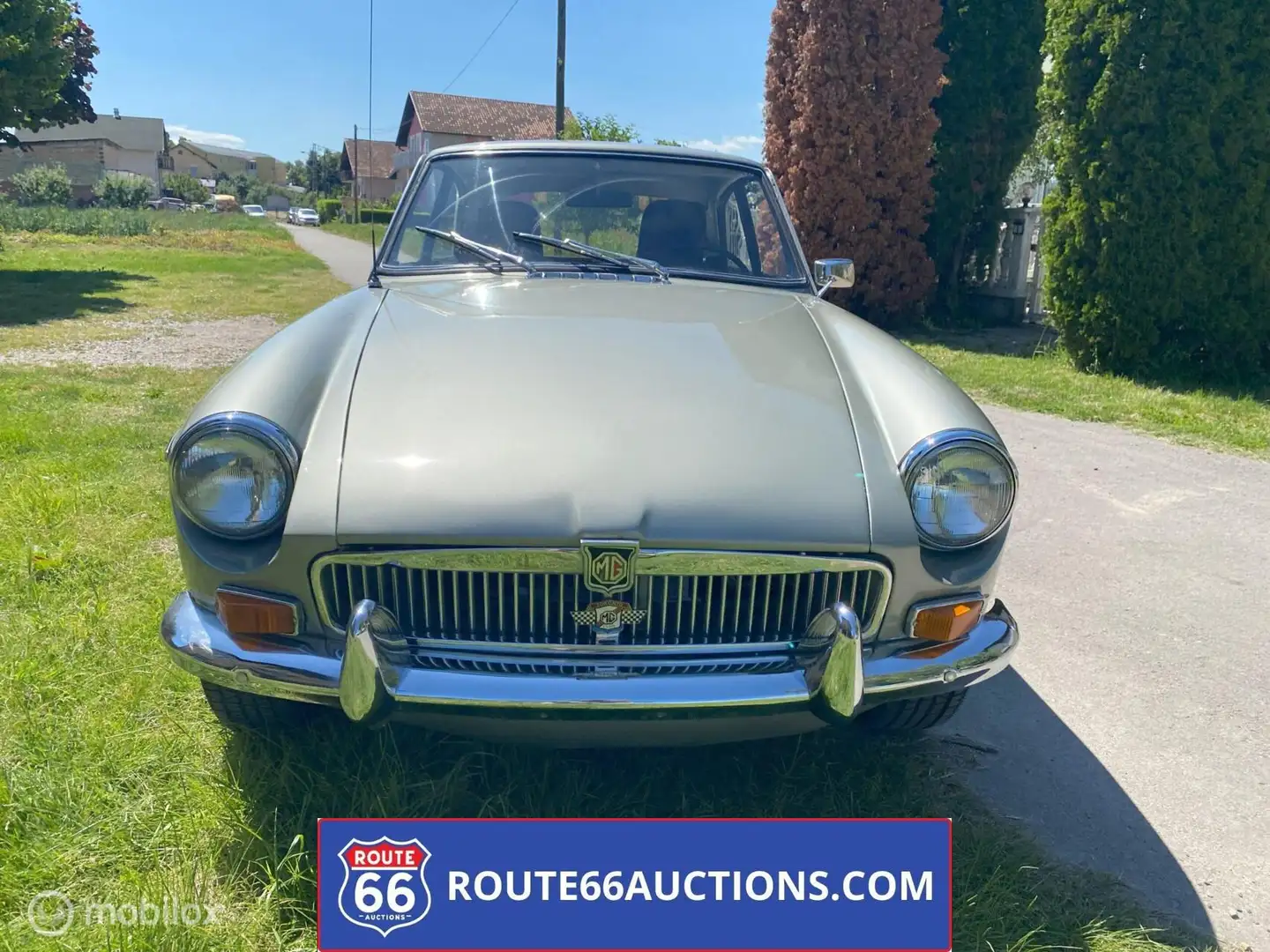 MG MGB GT Coupé - 1969 | Route 66 Auctions Silber - 2
