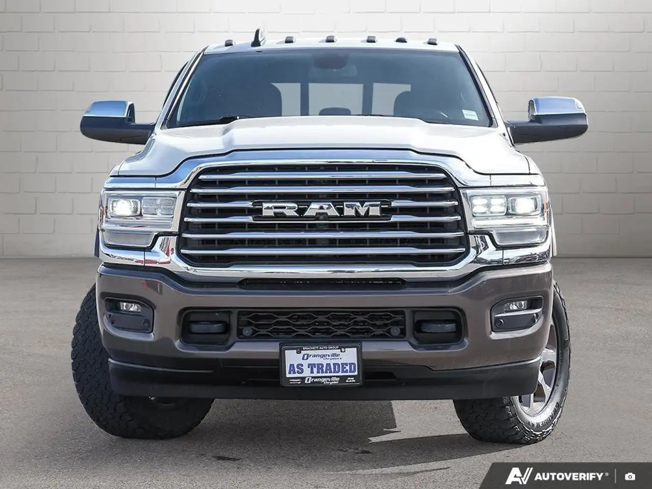 RAM 2500 снимка RAM 2500