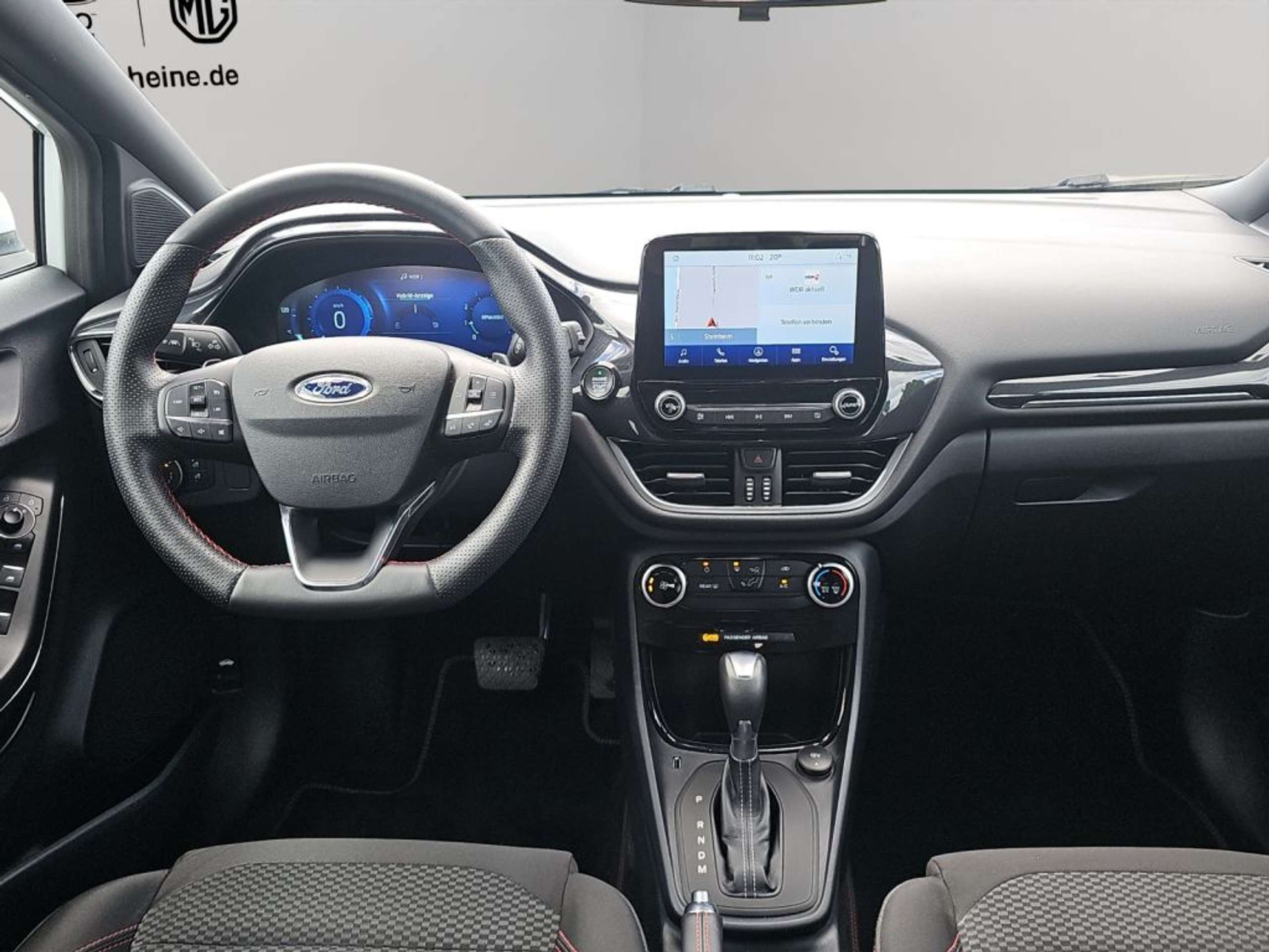 Fahrzeugabbildung Ford Puma 1.0 EcoBoost Hybrid Aut. ST-LINE - mit KI generiert/bearbeitet