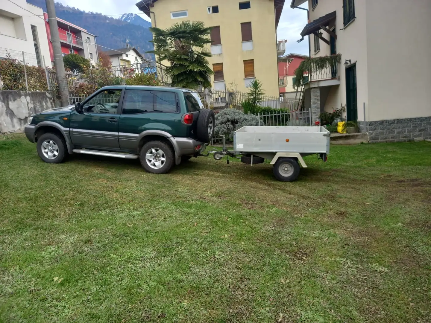 Nissan Terrano Terrano II 2002 3p 3.0 dd-ti Anniversary Зелений - 1