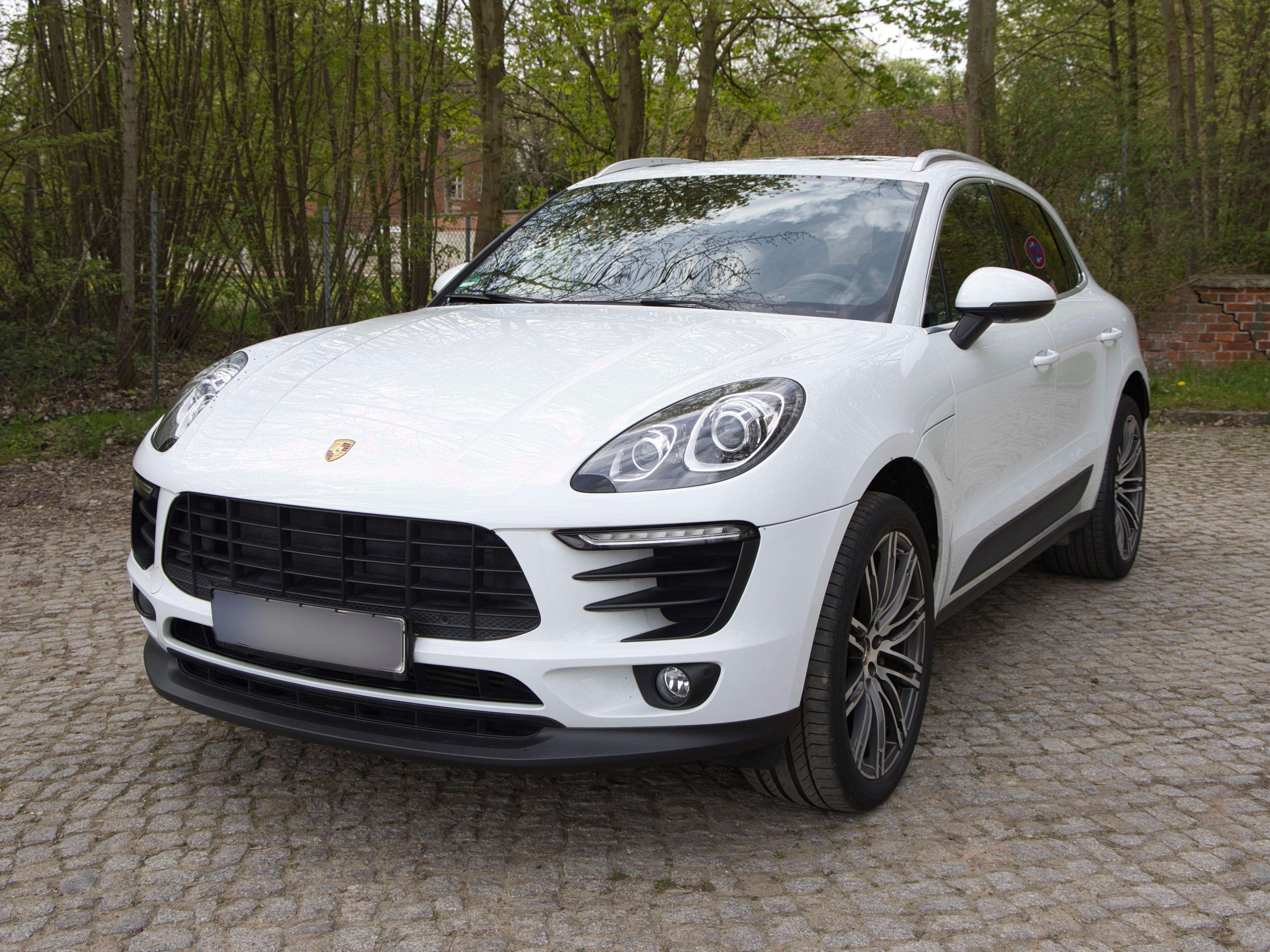 Second hand Porsche Macan 