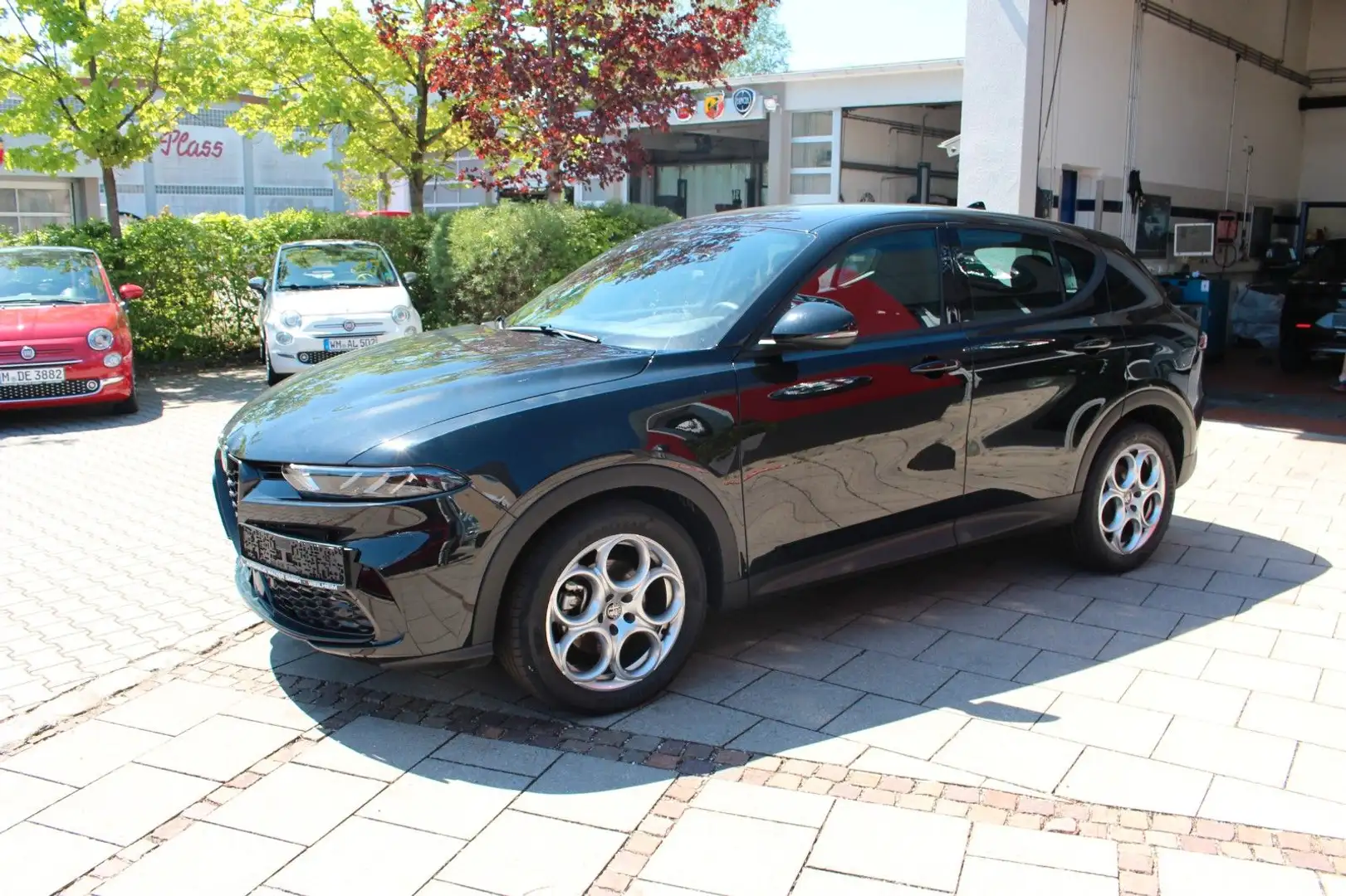 Alfa Romeo Tonale Sprint Garantie 11-2027 Zwart - 1