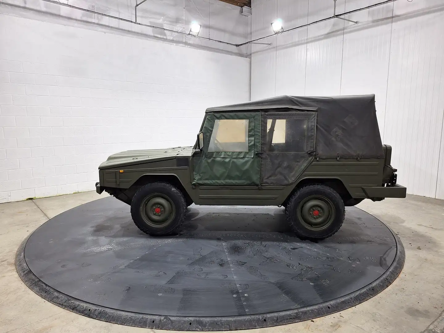 Volkswagen Iltis Bombardier, bon état, avec contrôle techniqu Yeşil - 2