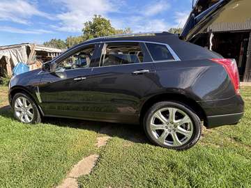 3.0 V6 AWD Sport Luxury