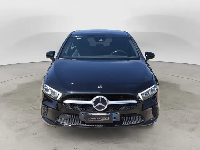 Mercedes-Benz A view 2