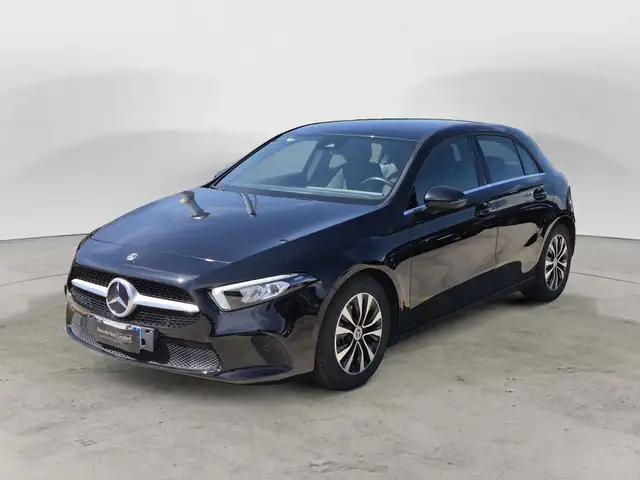 Mercedes-Benz A main image