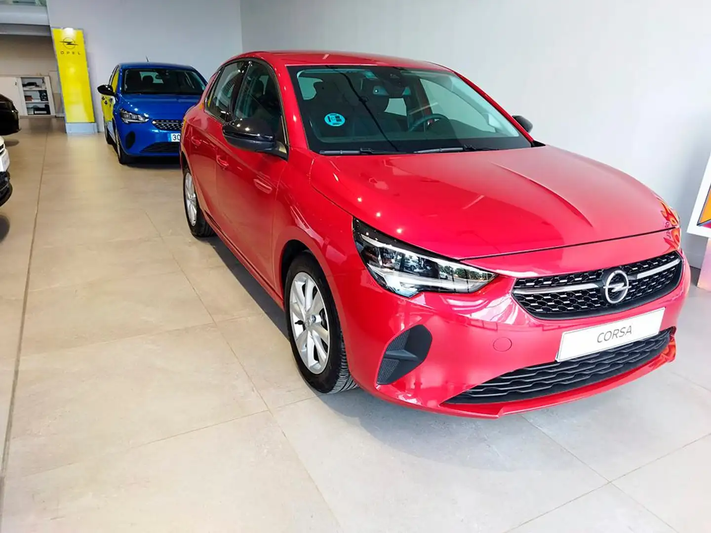 Opel Corsa 1.2T XHL 74KW ELEGANCE 5P - 1