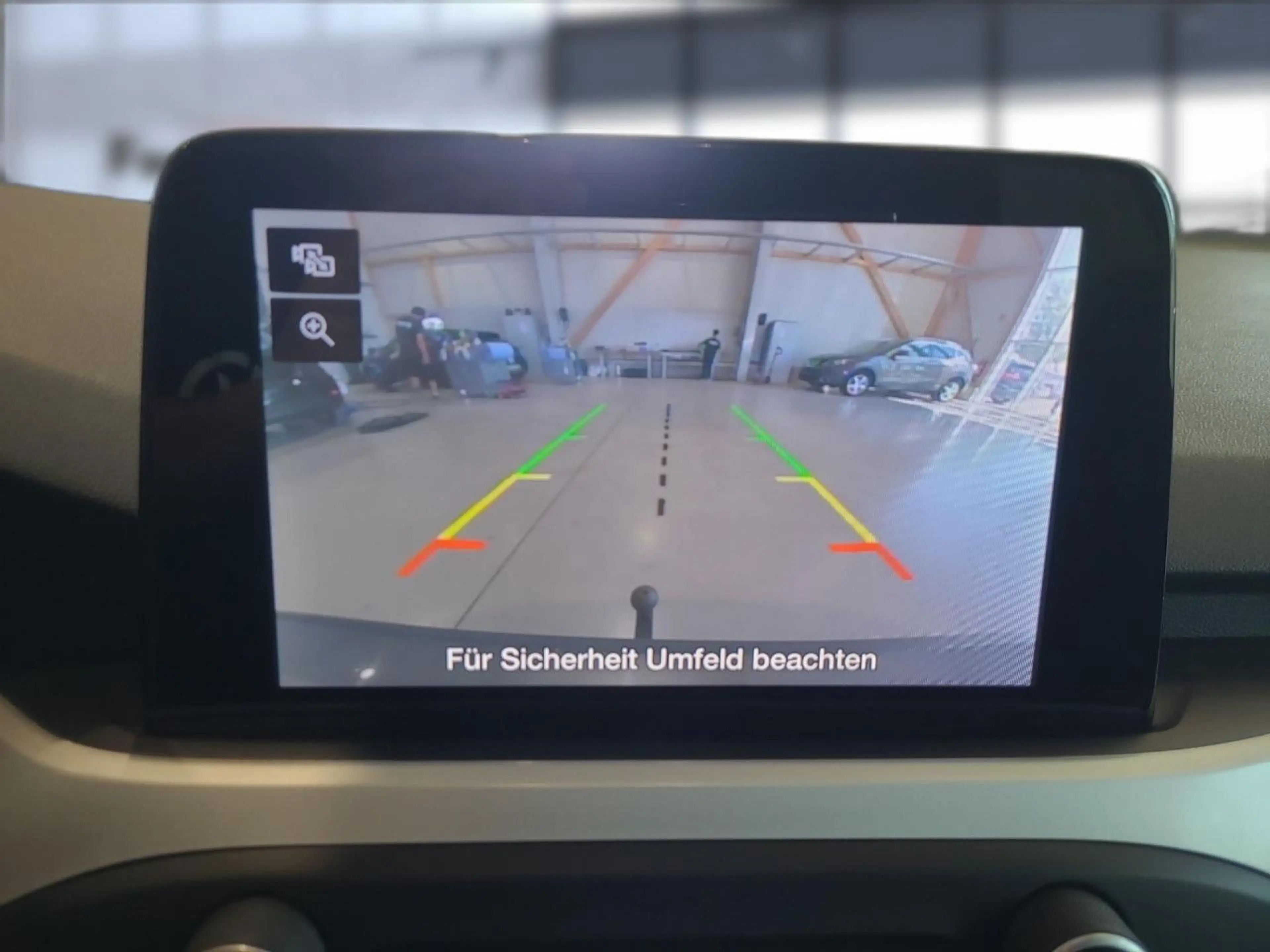 Ford Focus Cool & Connect Bluetooth Navi Klima — photo 10