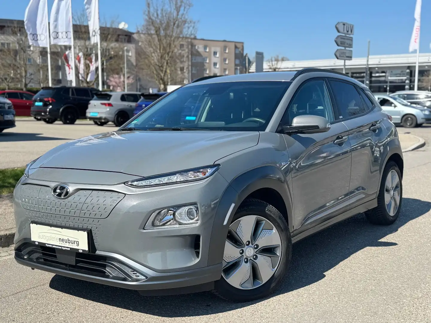 Hyundai KONA ADVANTAGE ELEKTRO 2WD | KAMERA Grau - 1