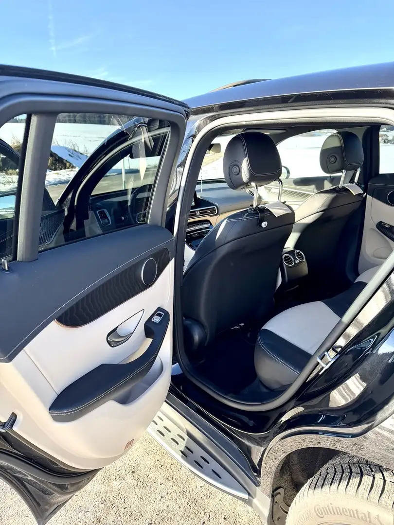 Mercedes-Benz EQC 400 4MATIC 80kWh AMG Line Aut. - 2