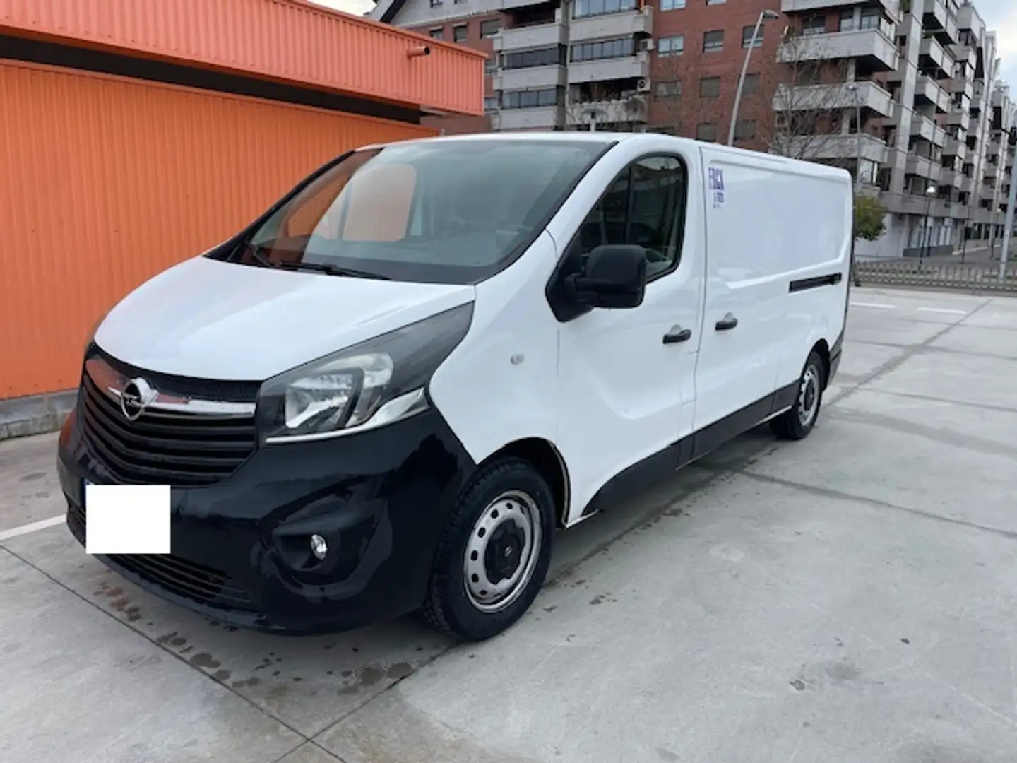 Opel Vivaro 1.6CDTi 29 L2H1 Expression 120 Wit - 1
