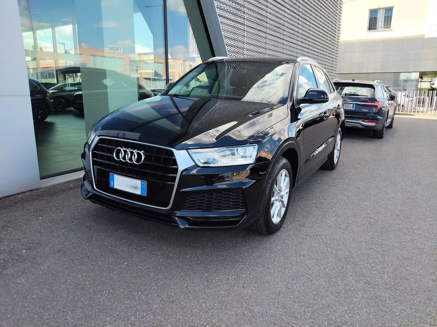 Audi Q3 1.4 TFSI 150 CV S tronic S line Edition Nero - 1
