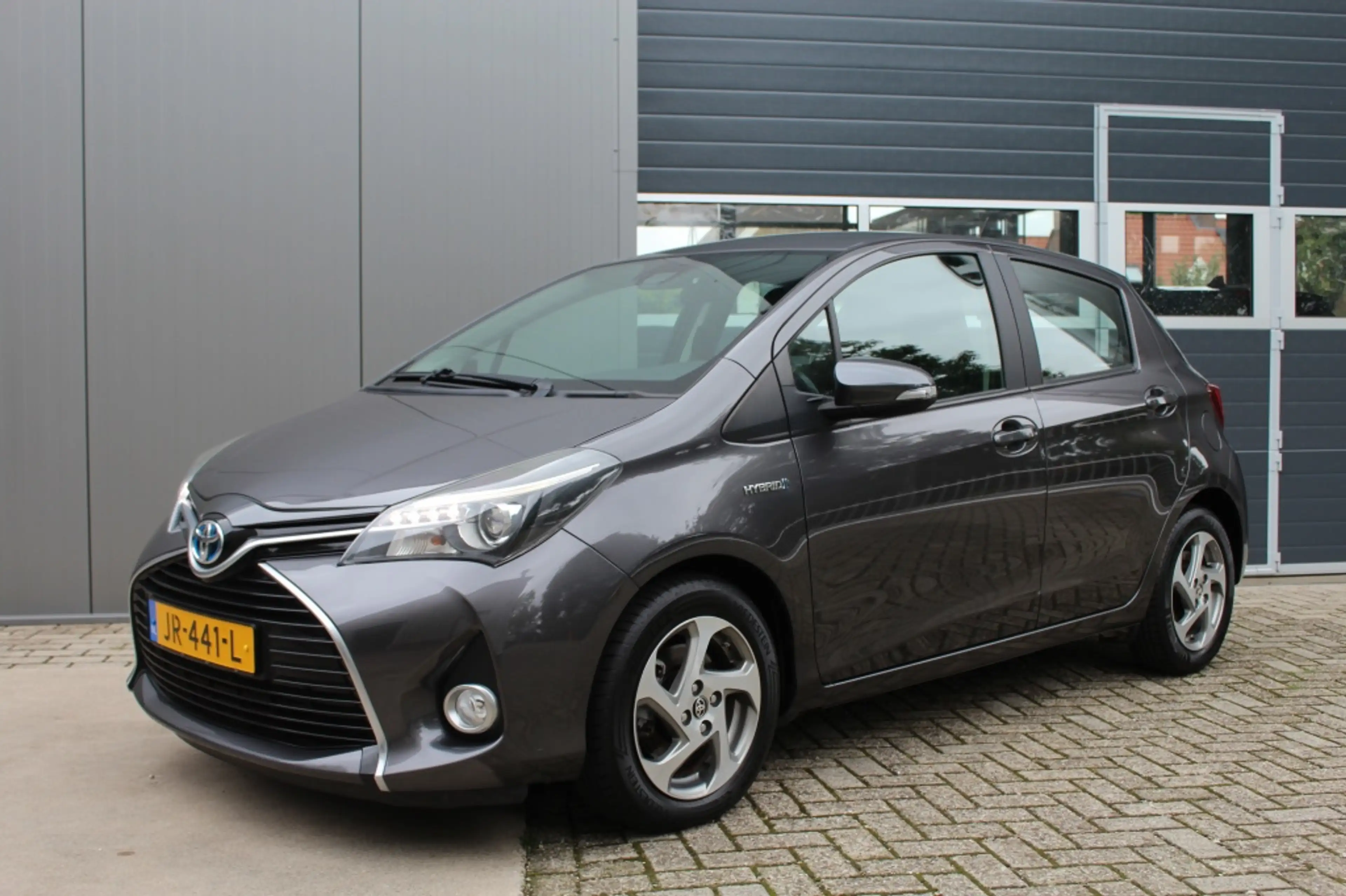 Toyota Yaris 1.5 Hybrid Trend / Cruise Control / Navigatie / Bl — photo 9