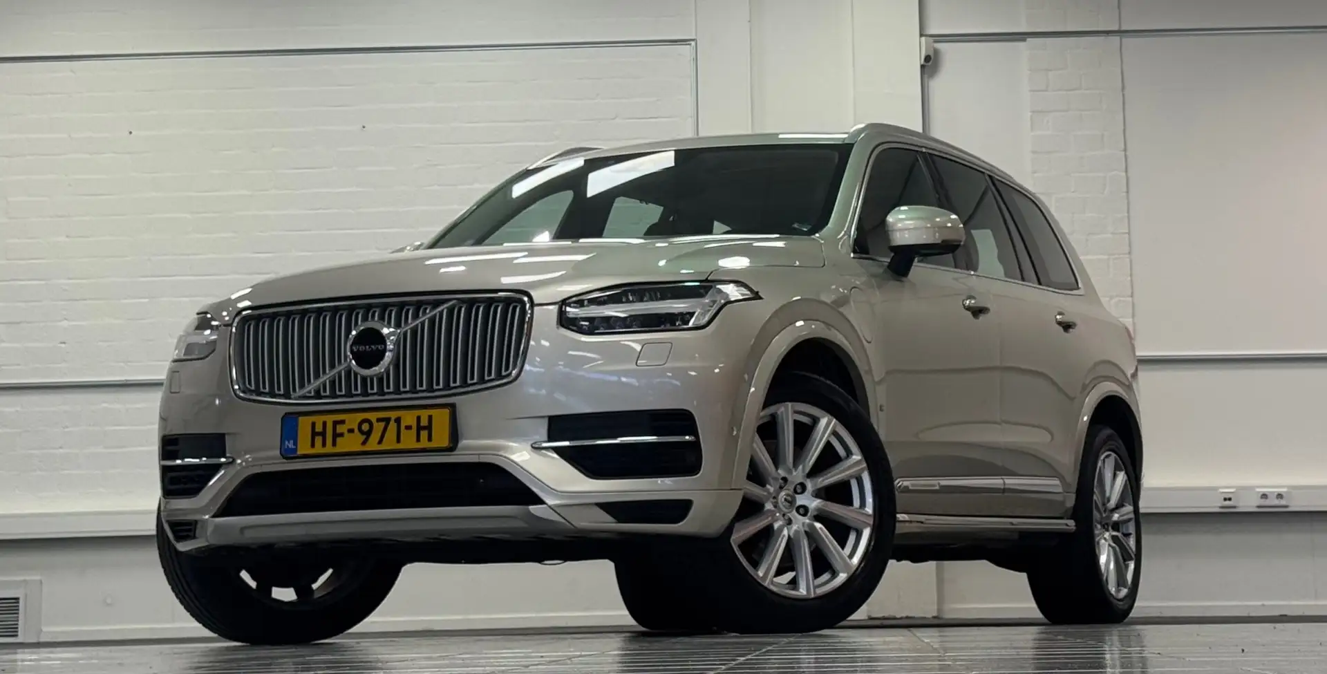 Volvo XC90 2.0 T8 Inscription Luxury-Line Intellisafe Pro Lin Brun - 1