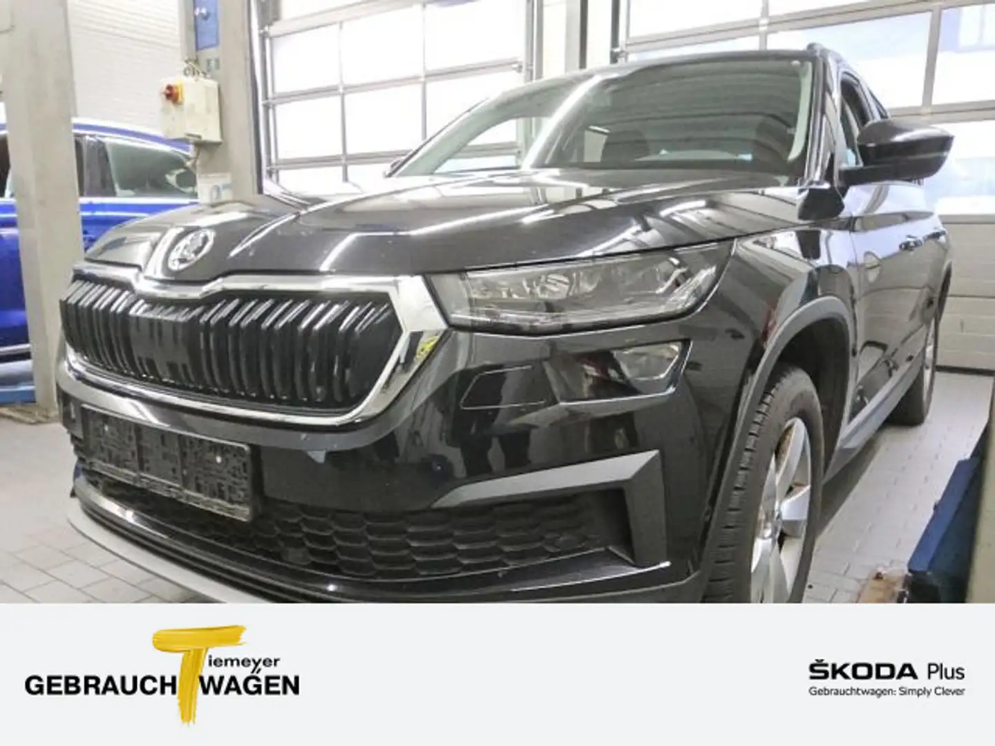 Skoda Kodiaq 2.0 TDI DSG TOUR MATRIX KAMERA AHK Schwarz - 1