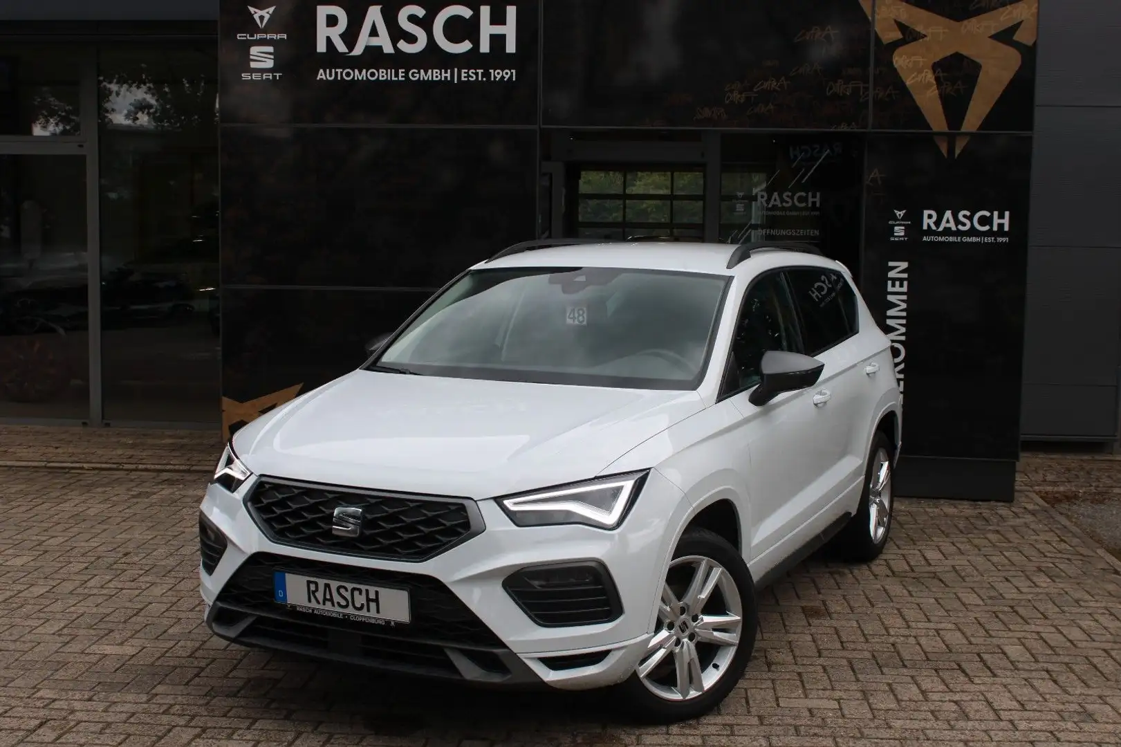 SEAT Ateca FR 1.5 TSI DSG +SHZ+LED+GRA+FULL LINK+RFK+ Blanc - 1