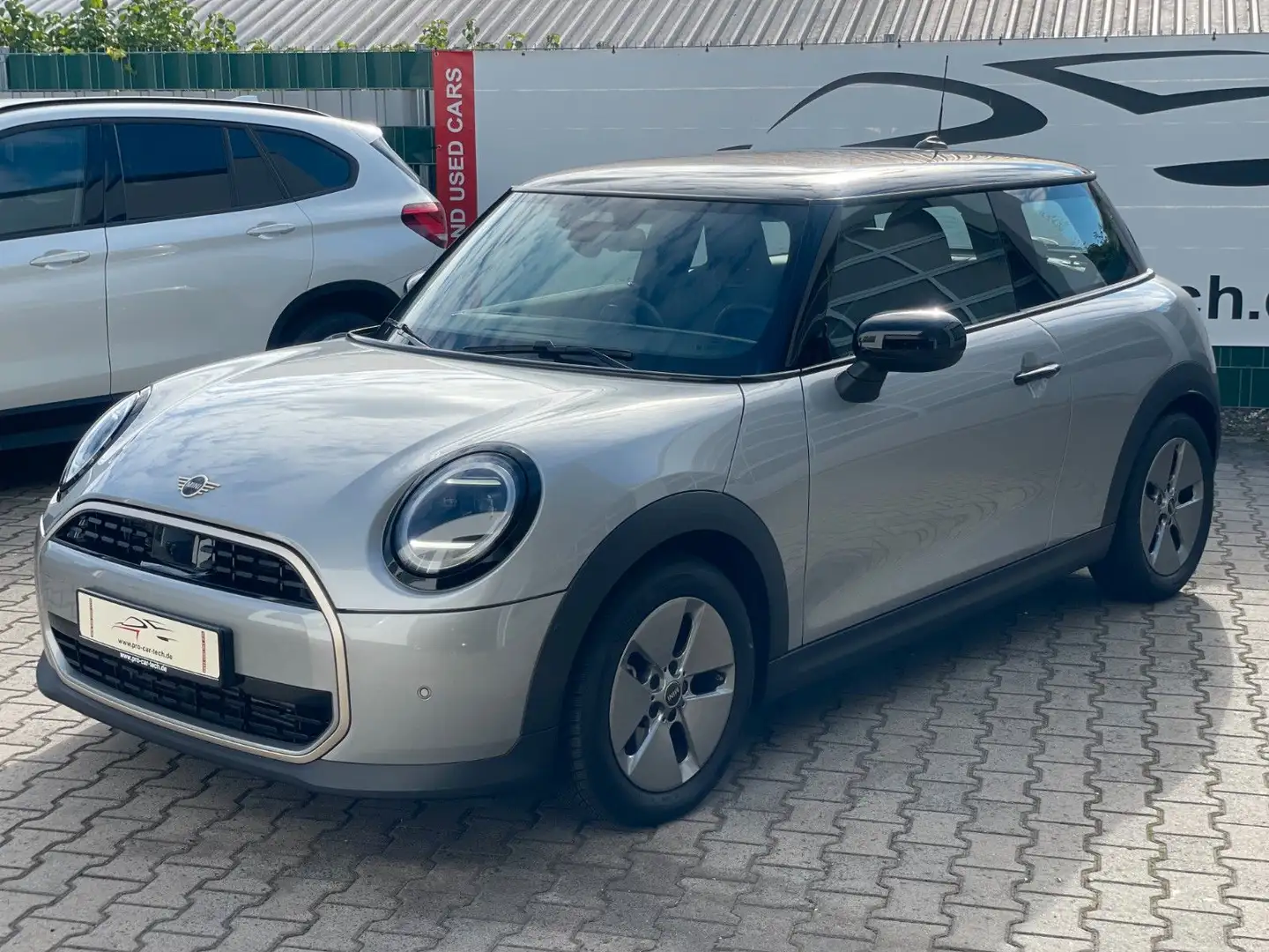 MINI Cooper |Favoured Trim|Navi|Sportsitze JCW|LED Gris - 2