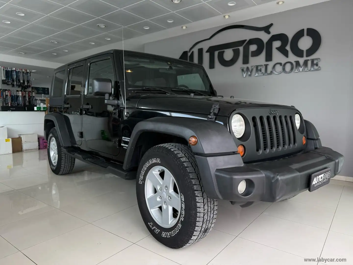 Jeep Wrangler Unlimited 2.8 CRD Rubicon Auto Nero - 2