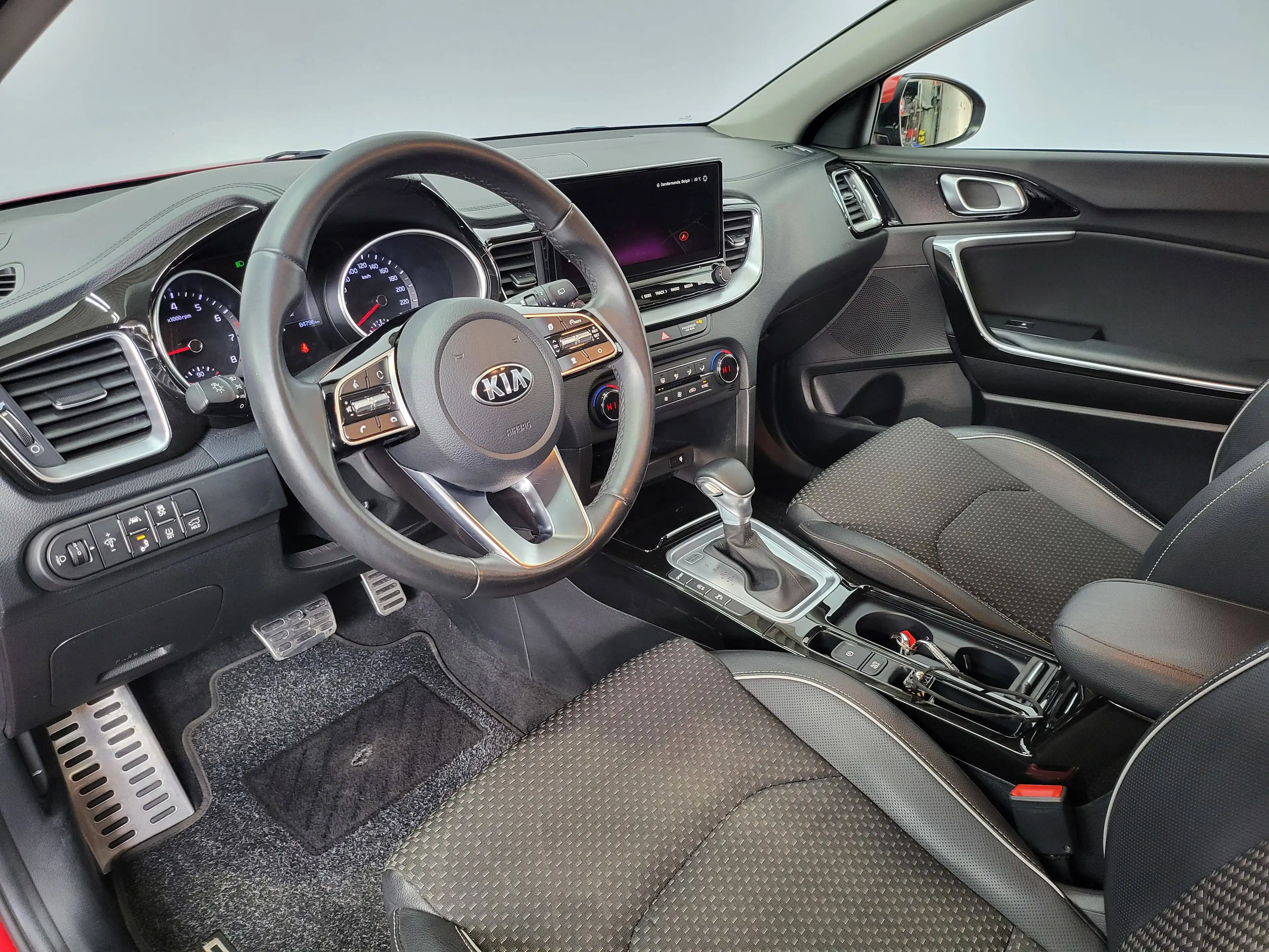 Kia Ceed SW / cee'd SW Automaat | 2020 | 84.796 km | Key Less | Camera | PDC | CarPlay | Navi | Airco | 1ste eigenaar — photo 11