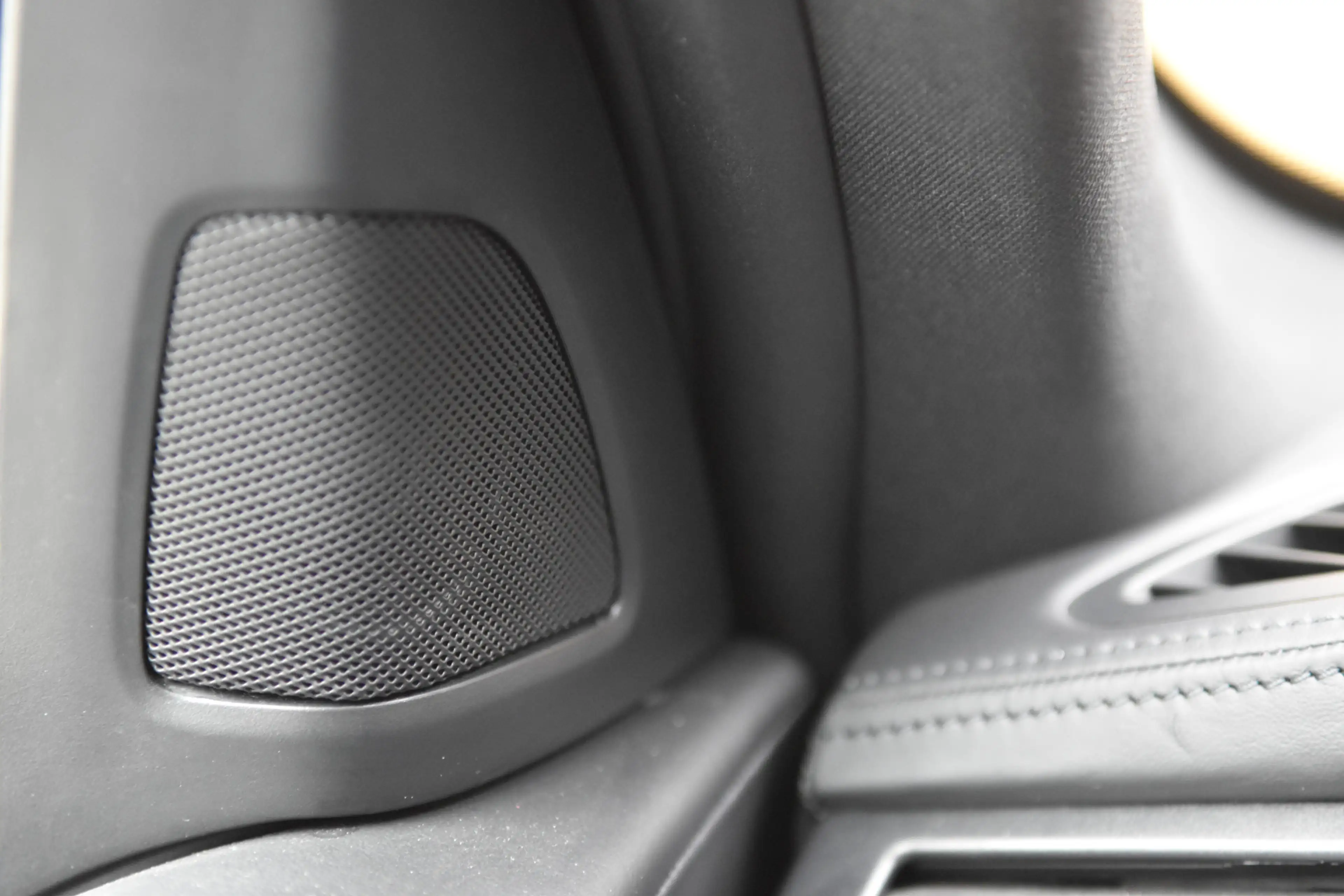 BMW X6 4.4i M * Glazen Schuifdak * 1e Eigenaar * Comforts — photo 31