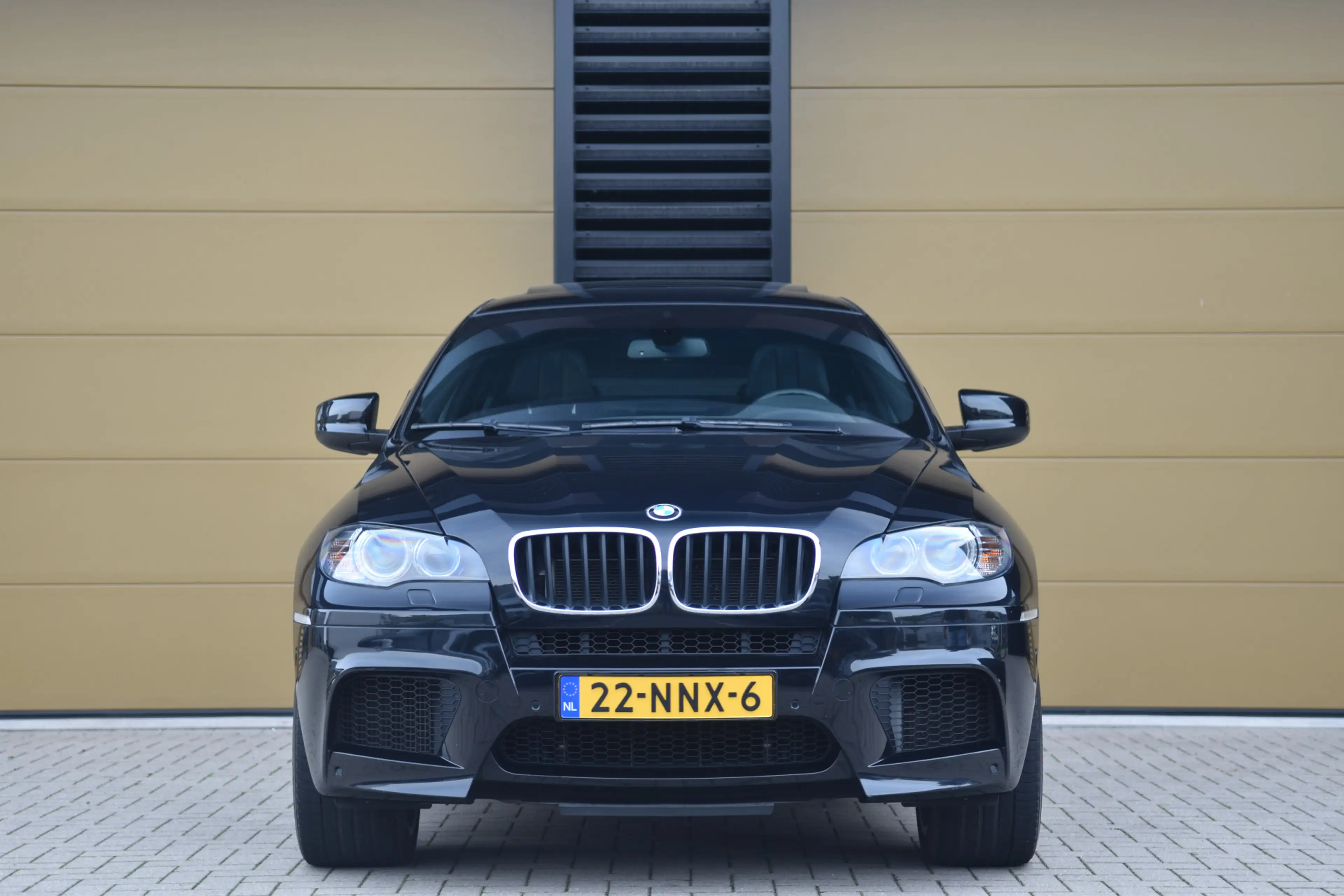 BMW X6 4.4i M * Glazen Schuifdak * 1e Eigenaar * Comforts — photo 5