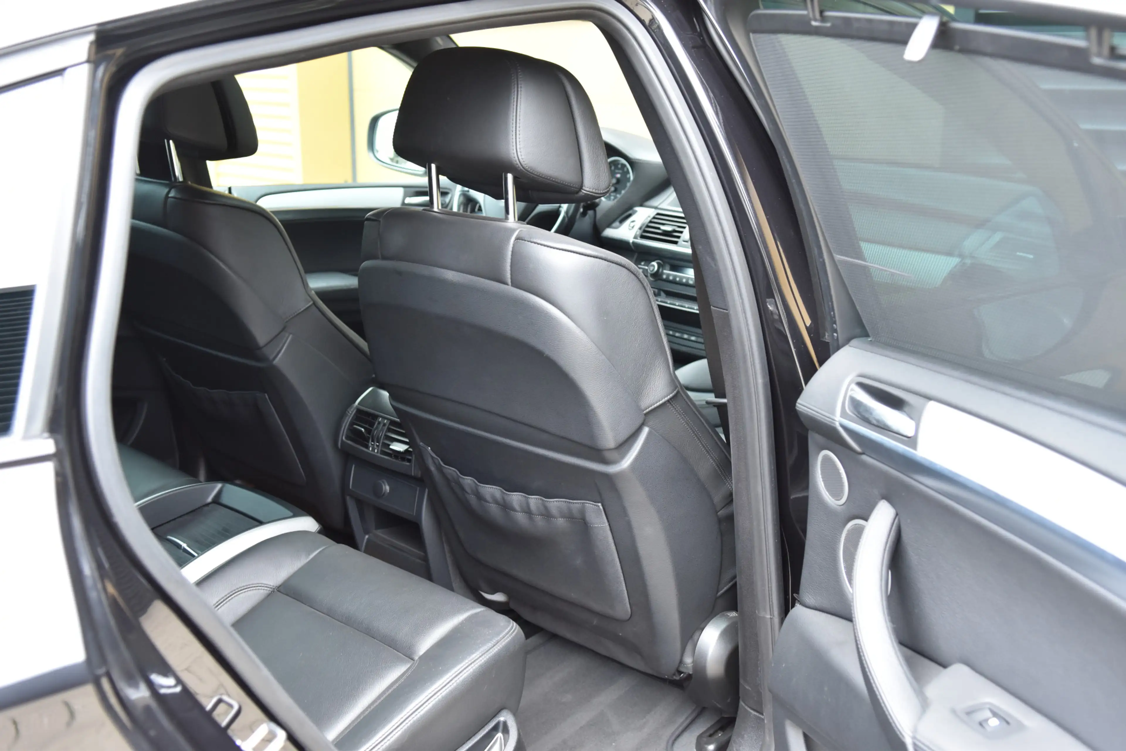 BMW X6 4.4i M * Glazen Schuifdak * 1e Eigenaar * Comforts — photo 12
