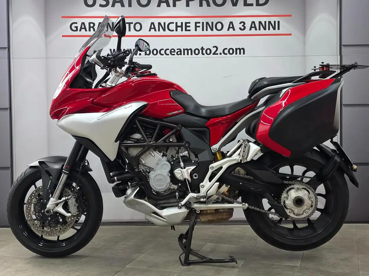 MV Agusta Turismo Veloce 800