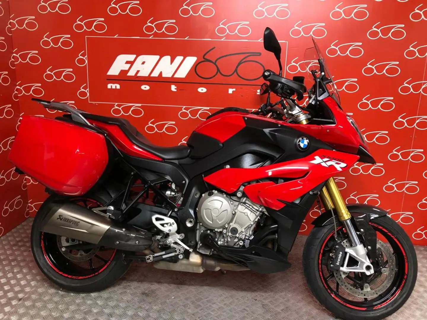 BMW S 1000 XR . Red - 1