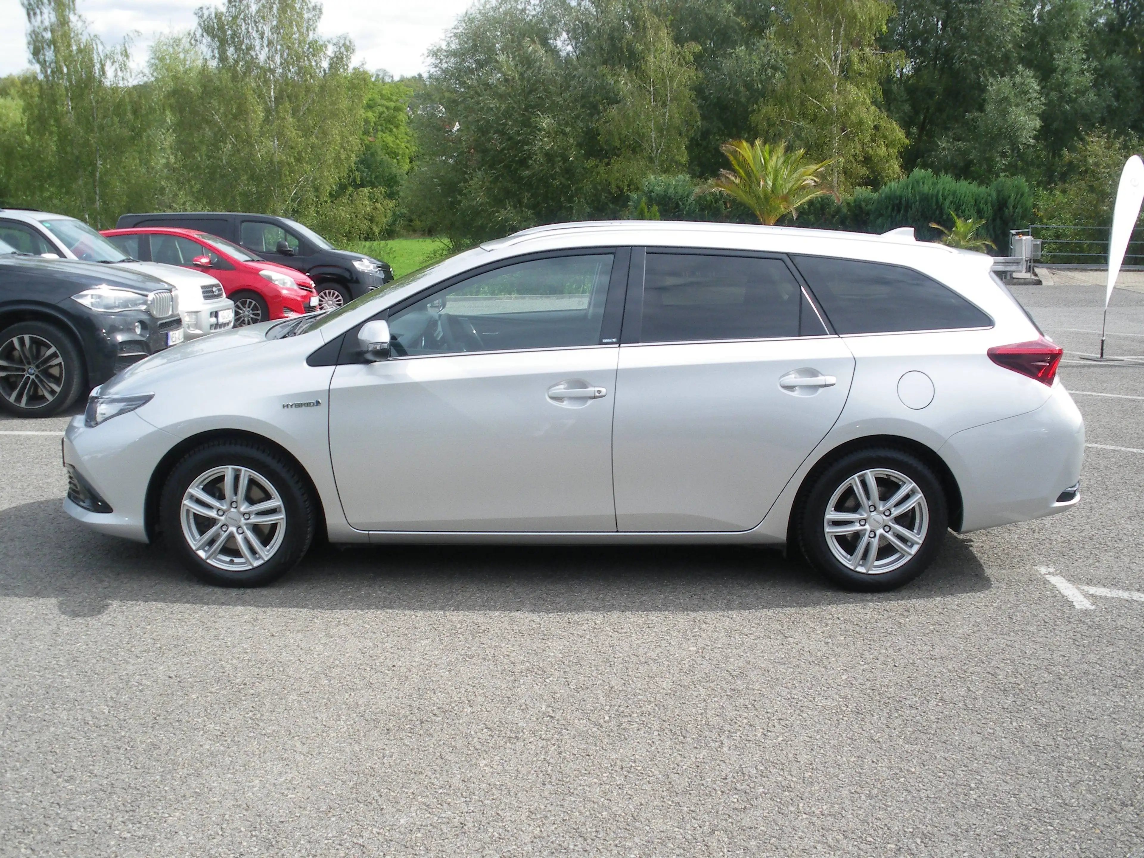 Toyota Auris Auris Touring Sports Hybrid 1.8 VVT-i Edition S — photo 5