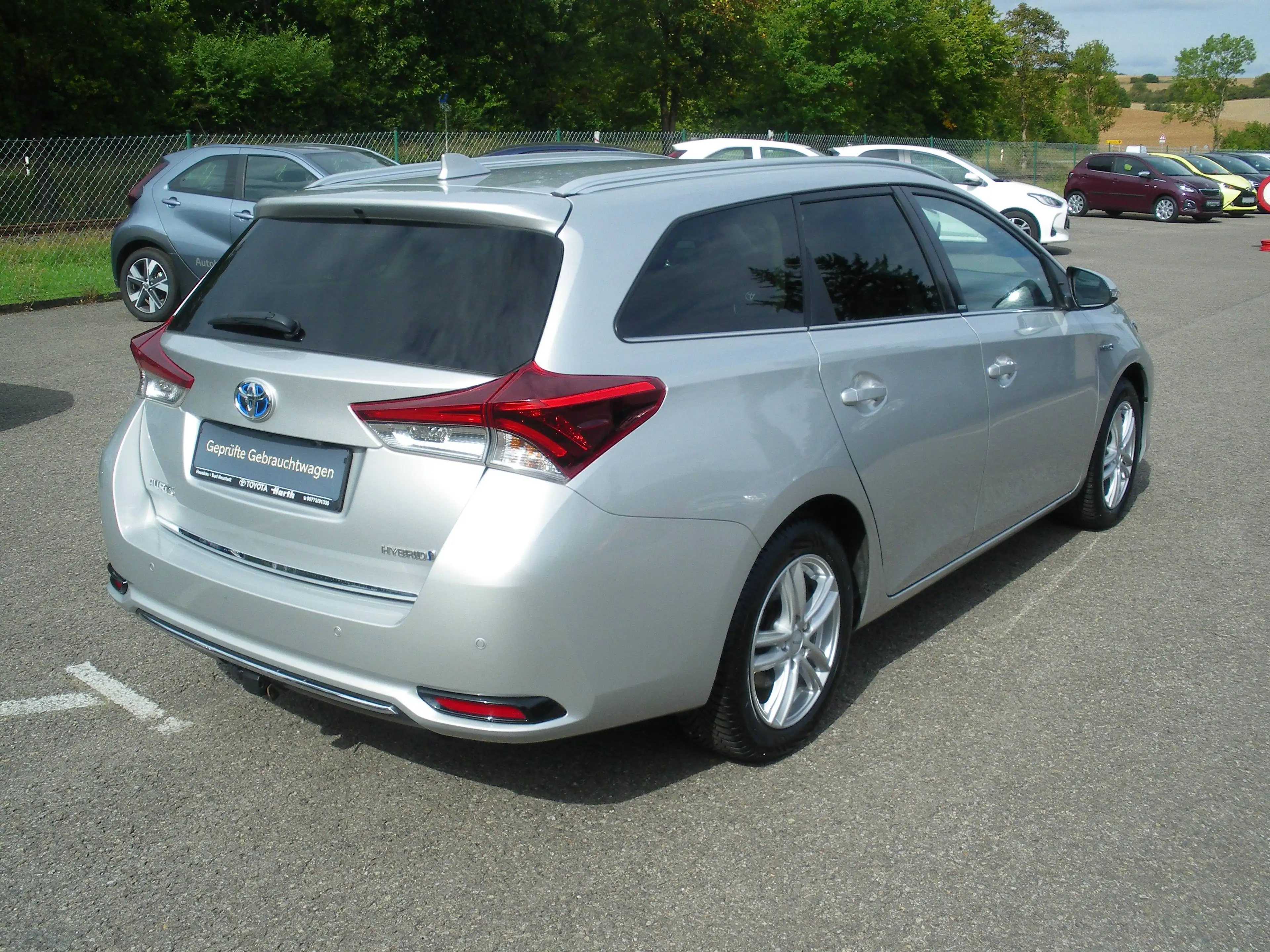 Toyota Auris Auris Touring Sports Hybrid 1.8 VVT-i Edition S — photo 3