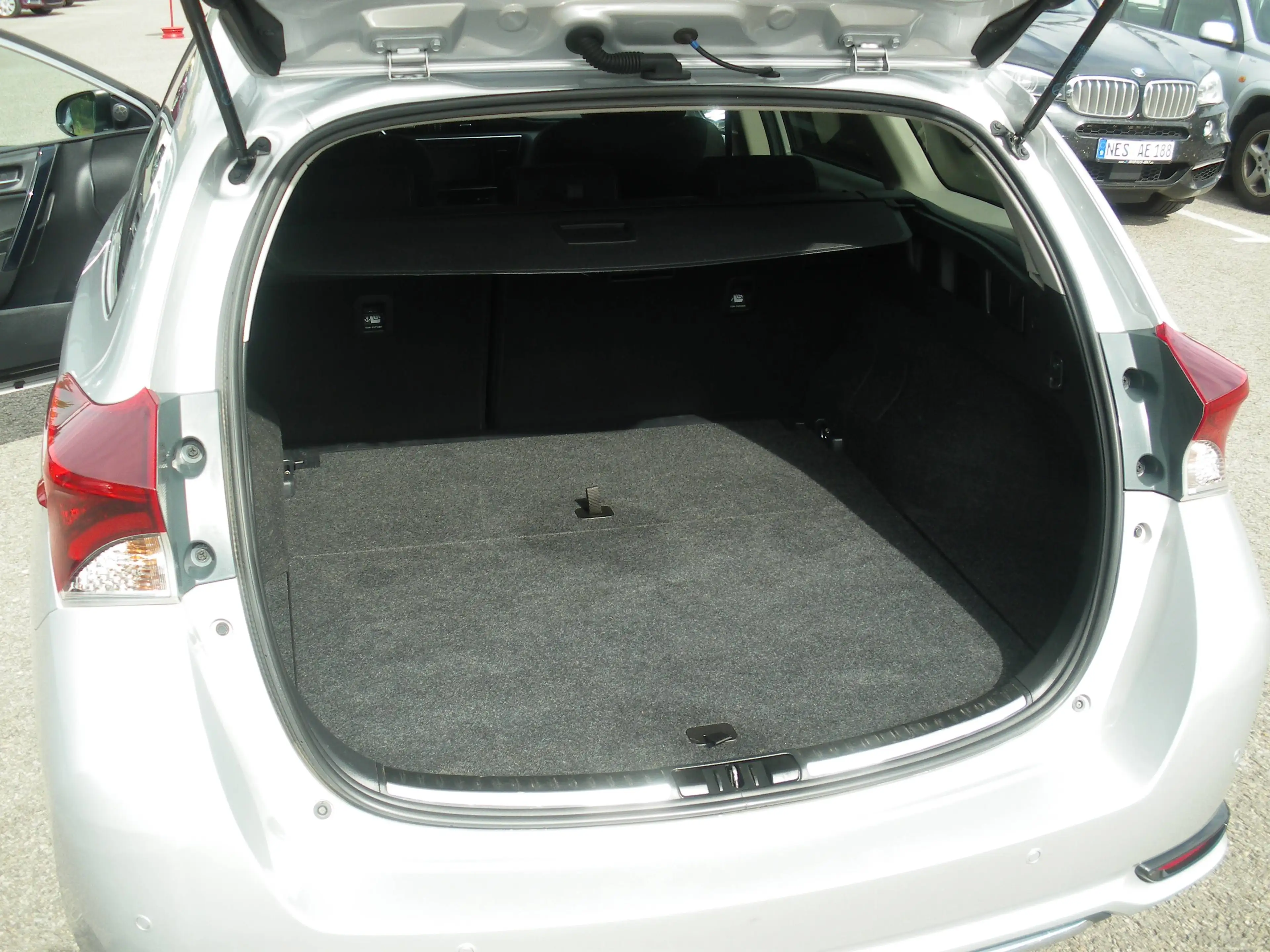 Toyota Auris Auris Touring Sports Hybrid 1.8 VVT-i Edition S — photo 11