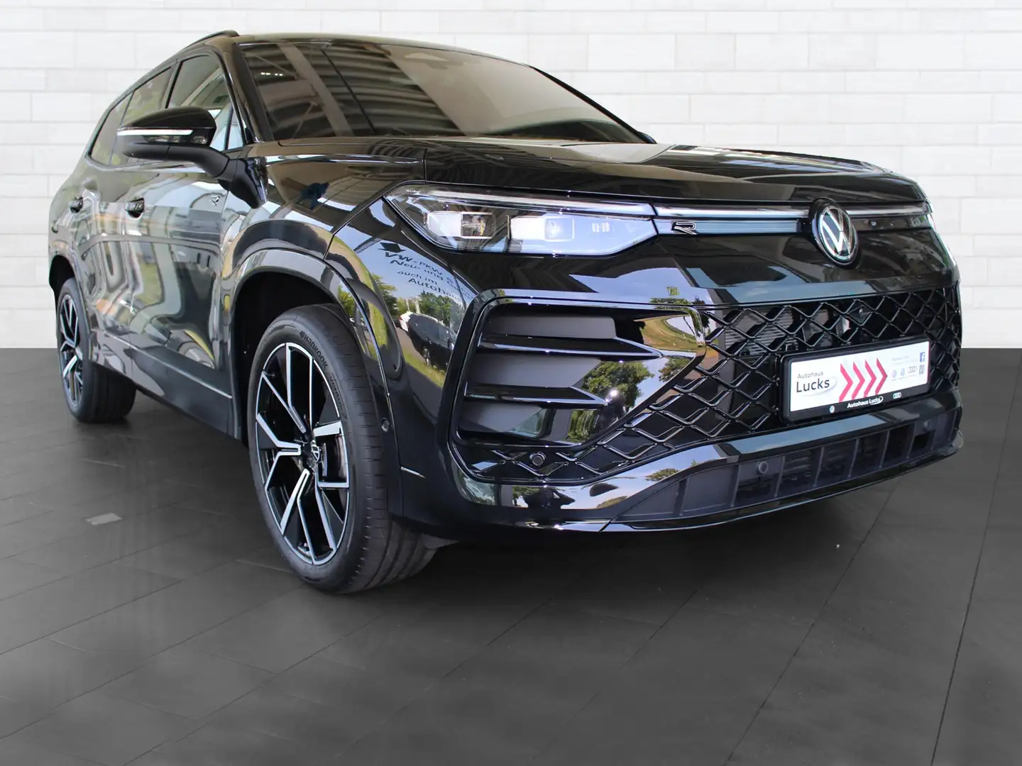 Volkswagen Tayron R-Line 2.0 TDI DSG Matrix AHK Standhzg. Schwarz - 2