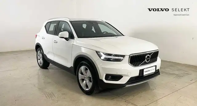 Volvo XC40 T3 Momentum