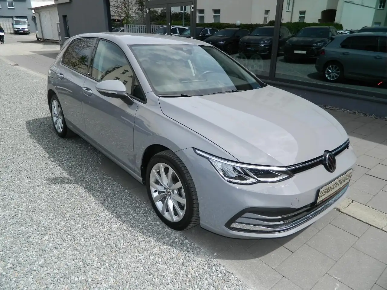 Volkswagen Golf Active 1.5 TSI Navi/Sitzheiz/ACC/Verkehrzeichener
