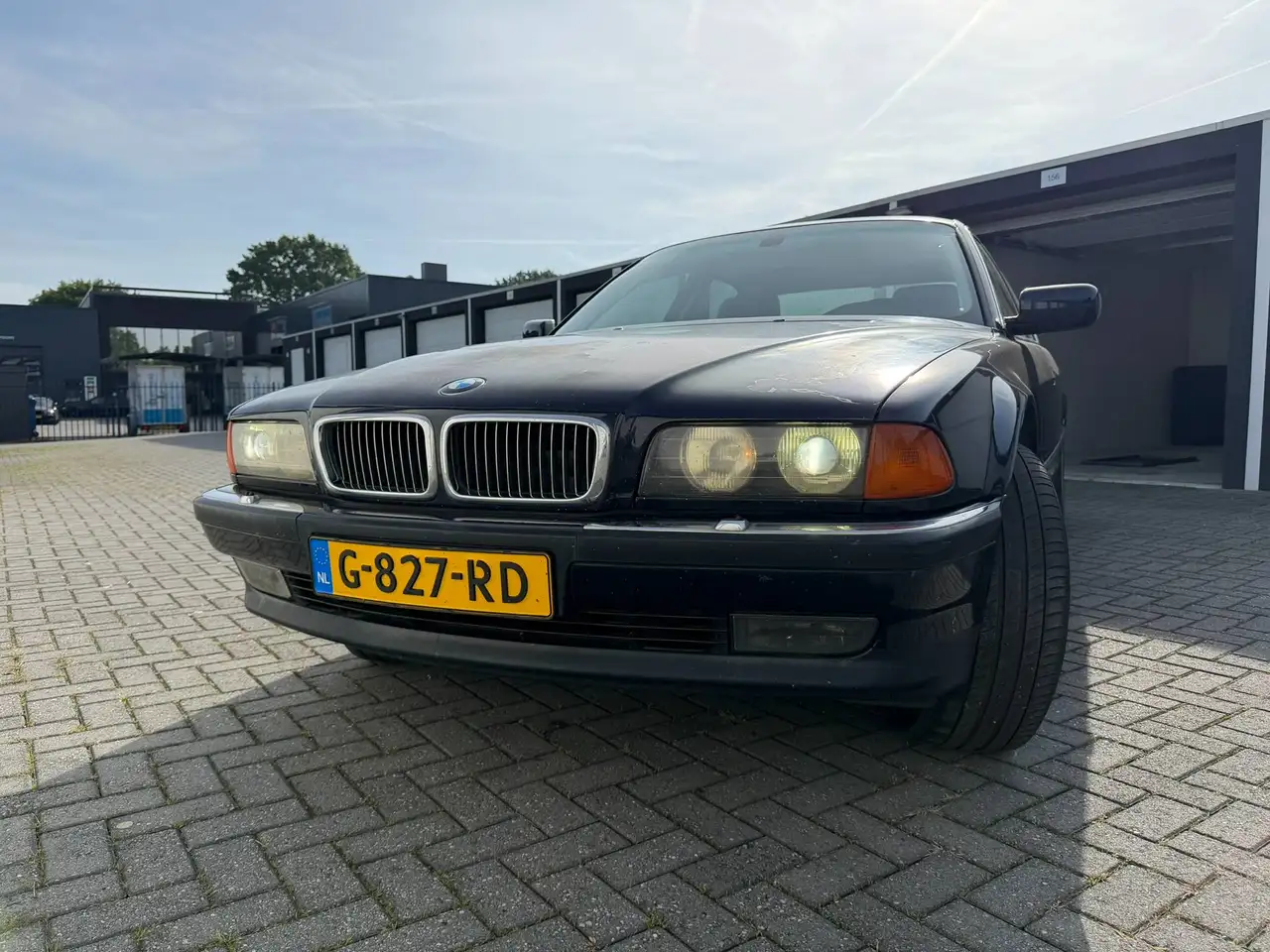 BMW 750i High-Line, foto 2